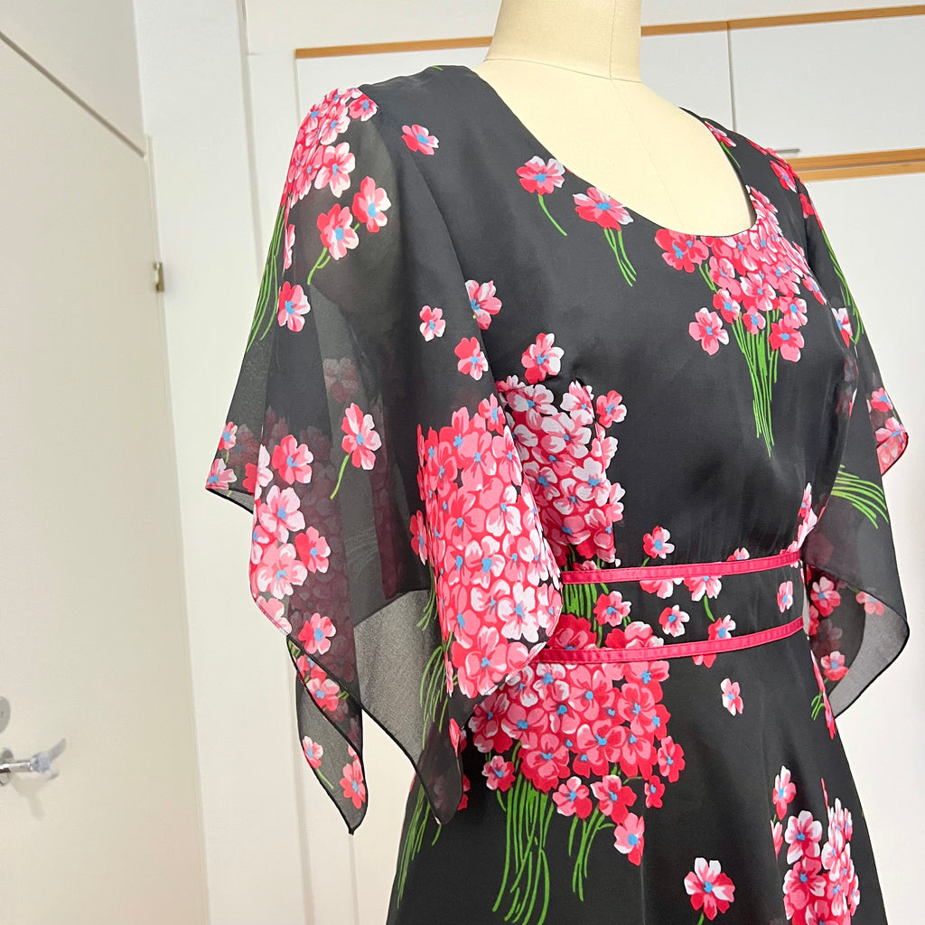 1970s Black Floral Fairy Midi Dress Romantic Boho Garden Party Flutter Sleeves Dress EU 40