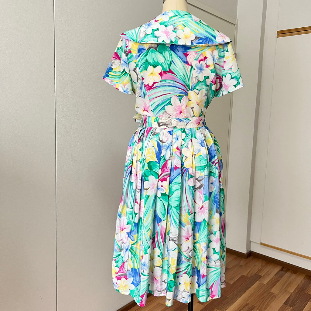 1980s Floral Midi Day Dress French Vintage Button Front Tropical Print Summer Tea Dress