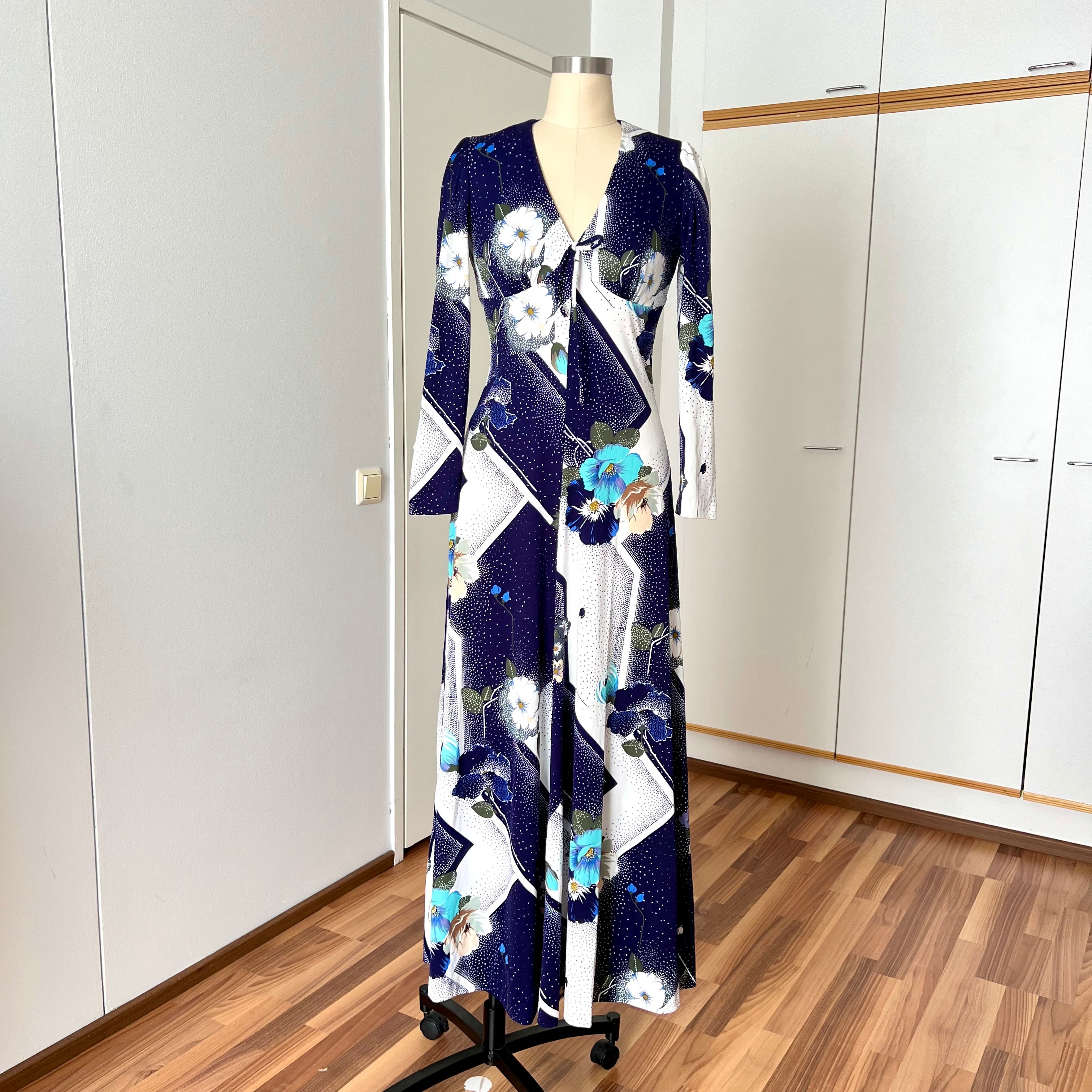 1970s Boho Floral Maxi Dress Empire Waist Long Sleeves Aline V Neck Prairie EU38