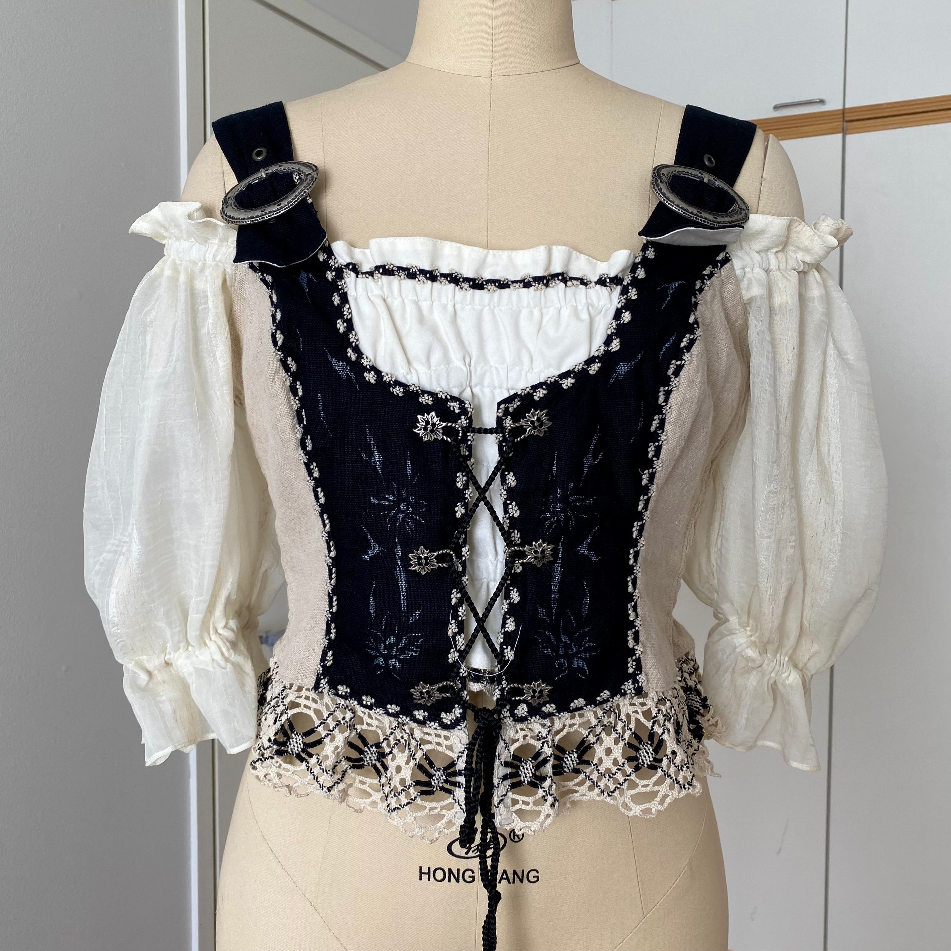 Vintage LANDHAUS Corset Dirndl Blouse-Bavarian Cottagecore Linen Blend Blouse
