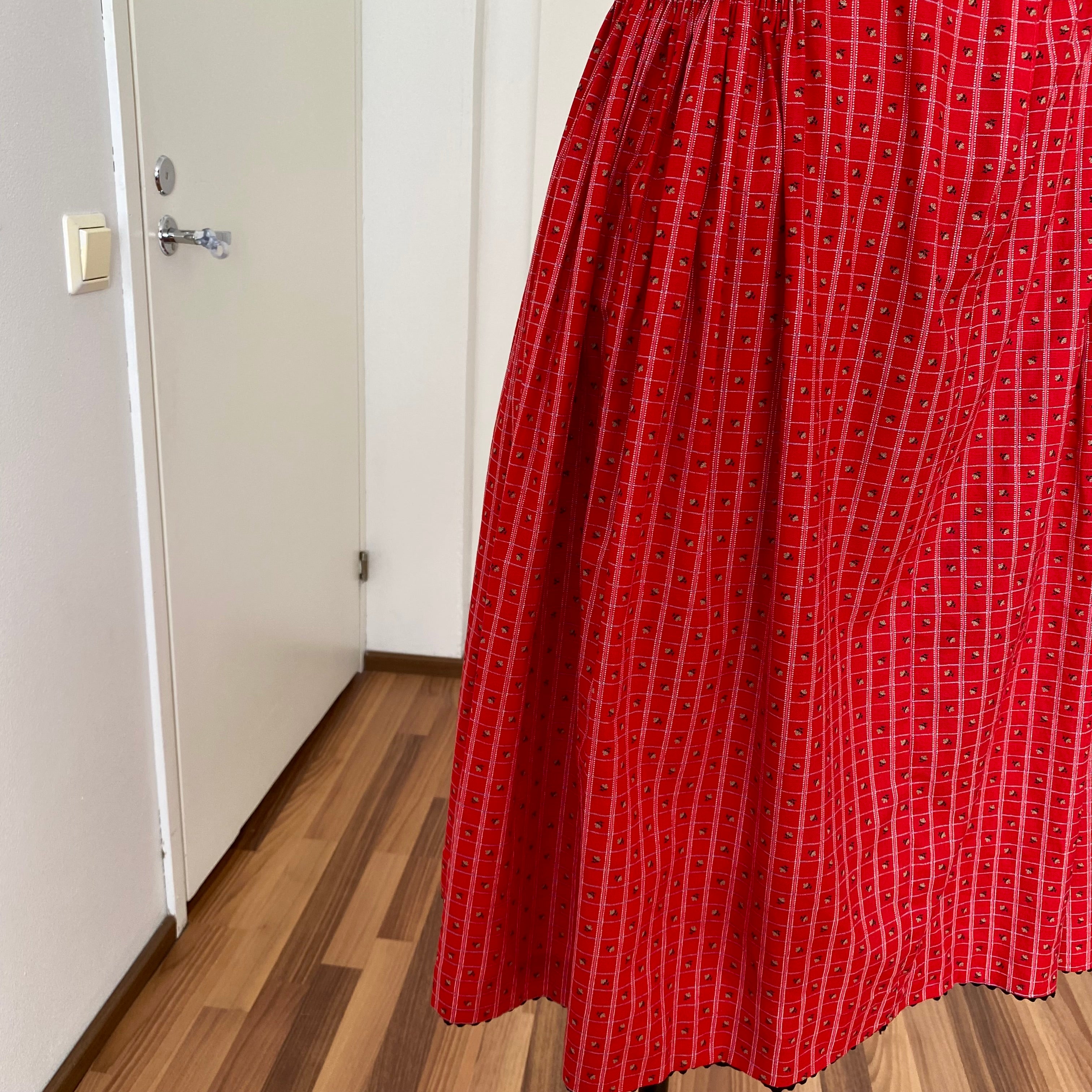 80s Austrian Folk Red Midi Dirndl Dress-Bavarian Oktoberfest Trachten Dress