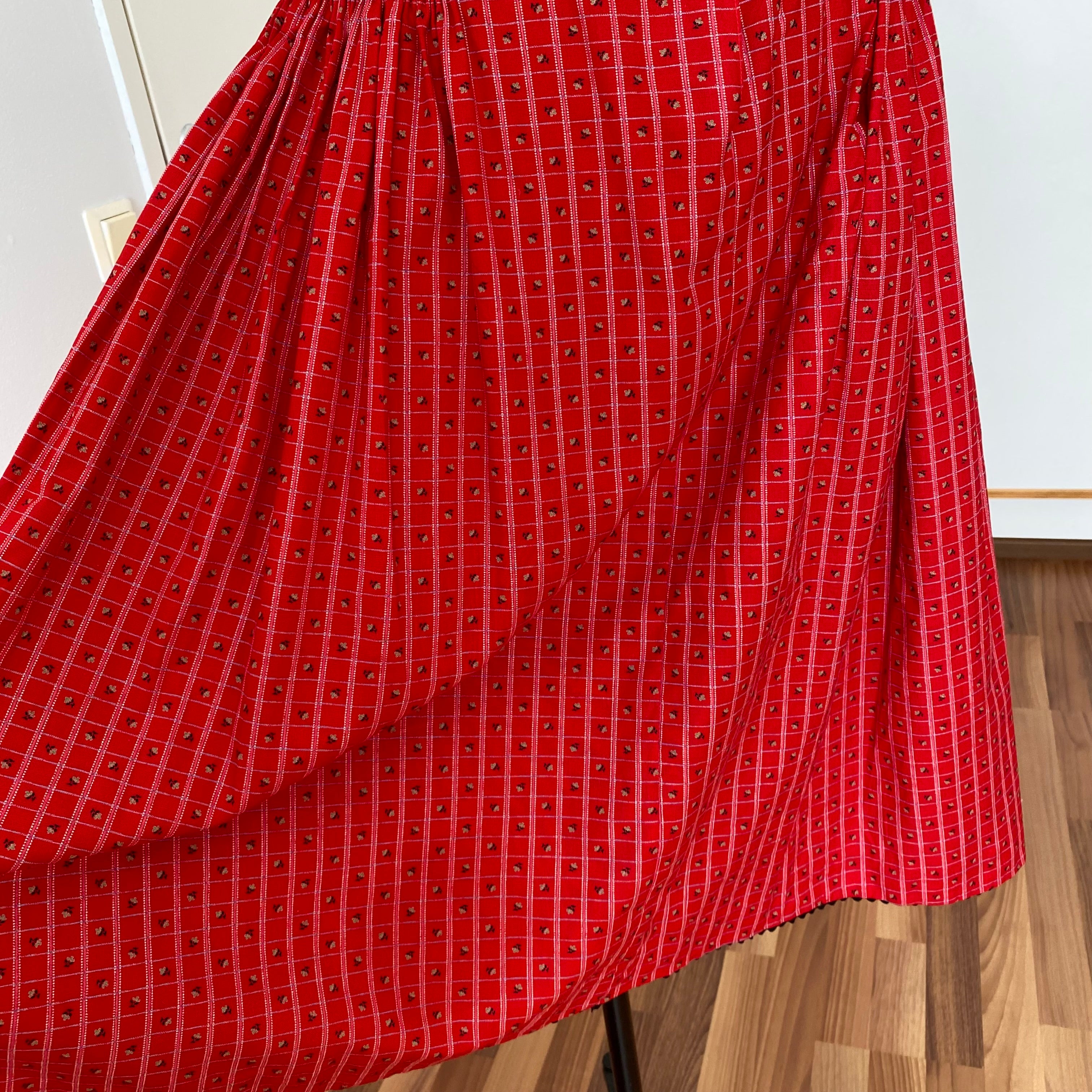 80s Austrian Folk Red Midi Dirndl Dress-Bavarian Oktoberfest Trachten Dress