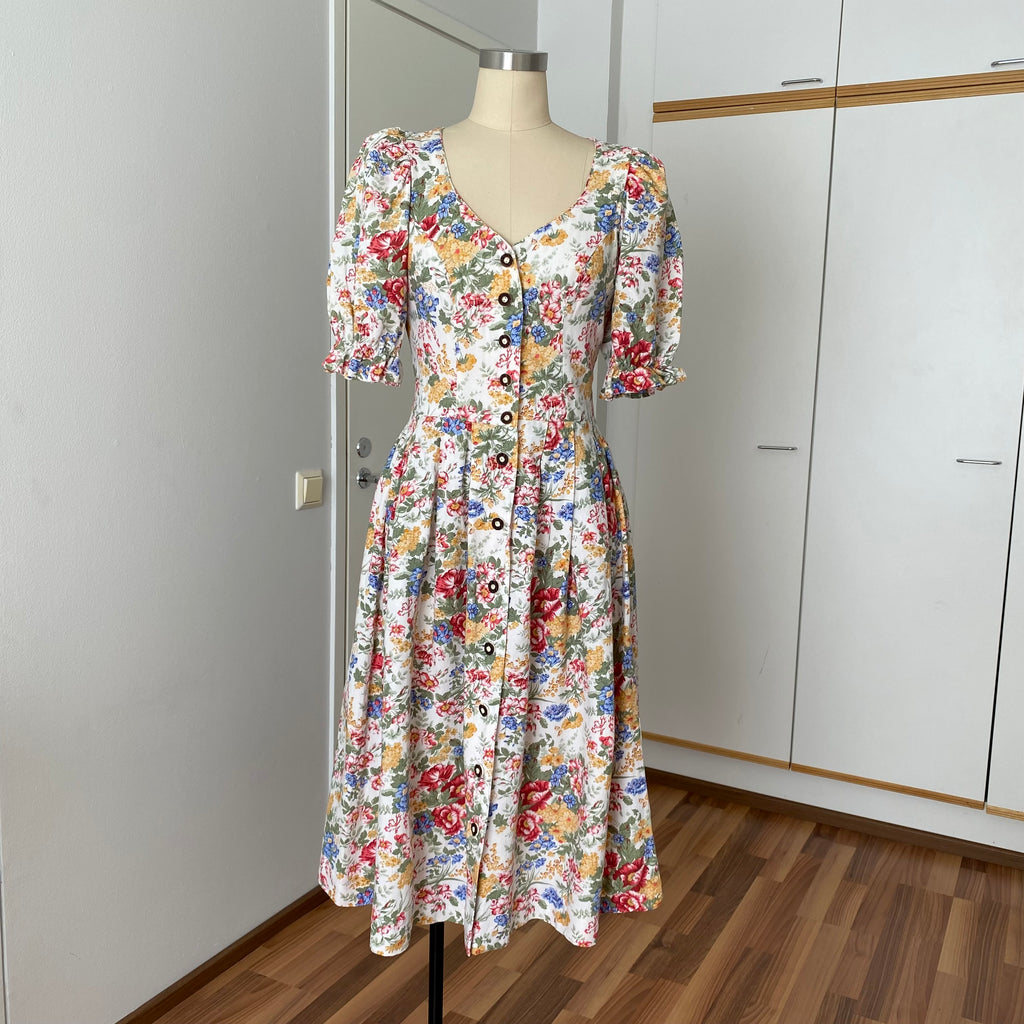 80s ALPHORN Floral Midi Dirndl Dress-Bavarian Puff Sleeves Trachten Dress