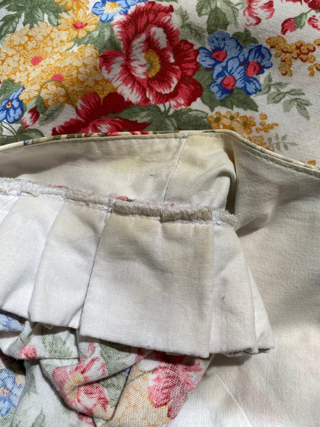 80s ALPHORN Floral Midi Dirndl Dress-Bavarian Puff Sleeves Trachten Dress