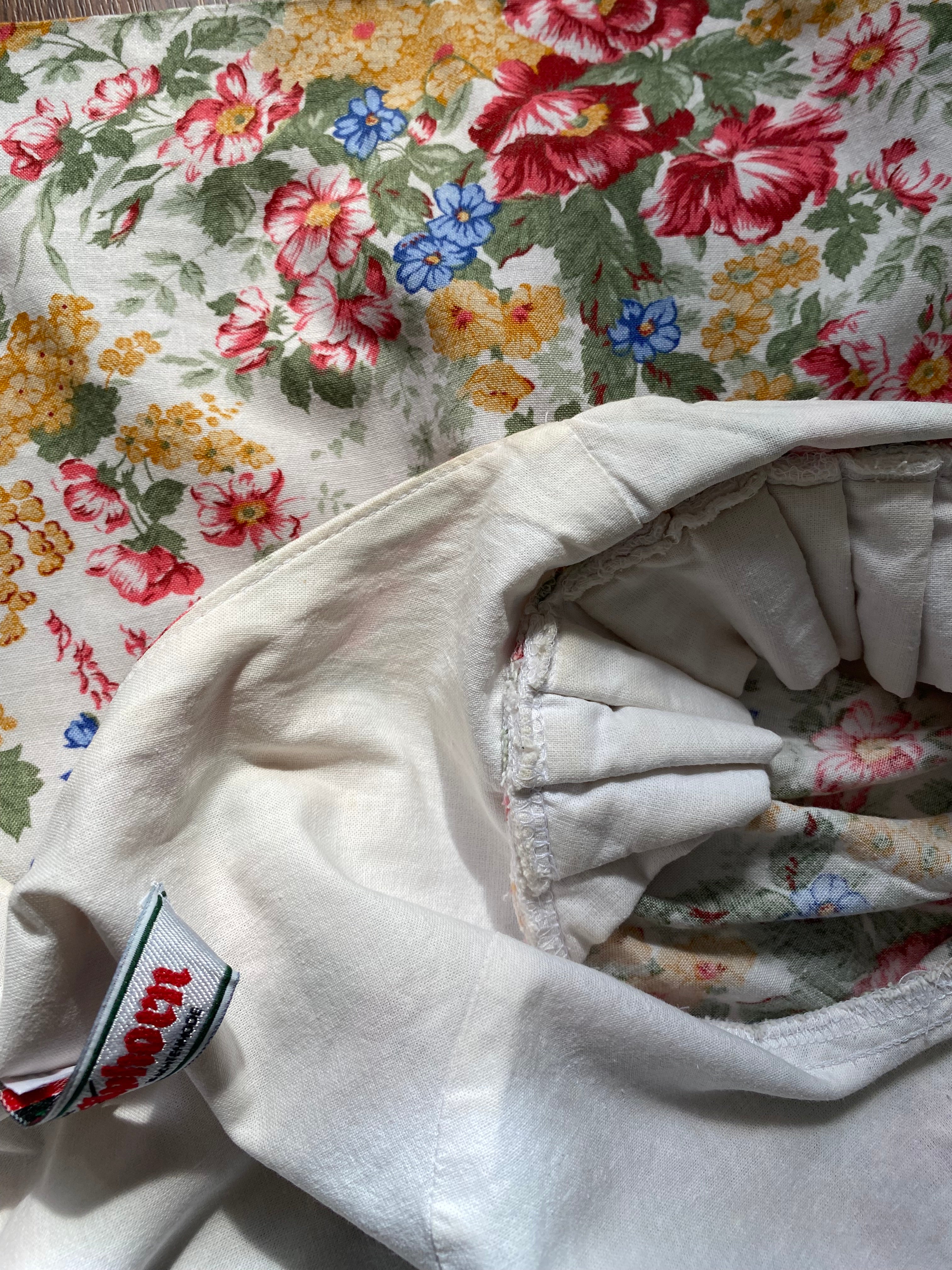 80s ALPHORN Floral Midi Dirndl Dress-Bavarian Puff Sleeves Trachten Dress