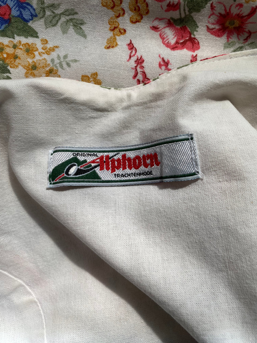 80s ALPHORN Floral Midi Dirndl Dress-Bavarian Puff Sleeves Trachten Dress