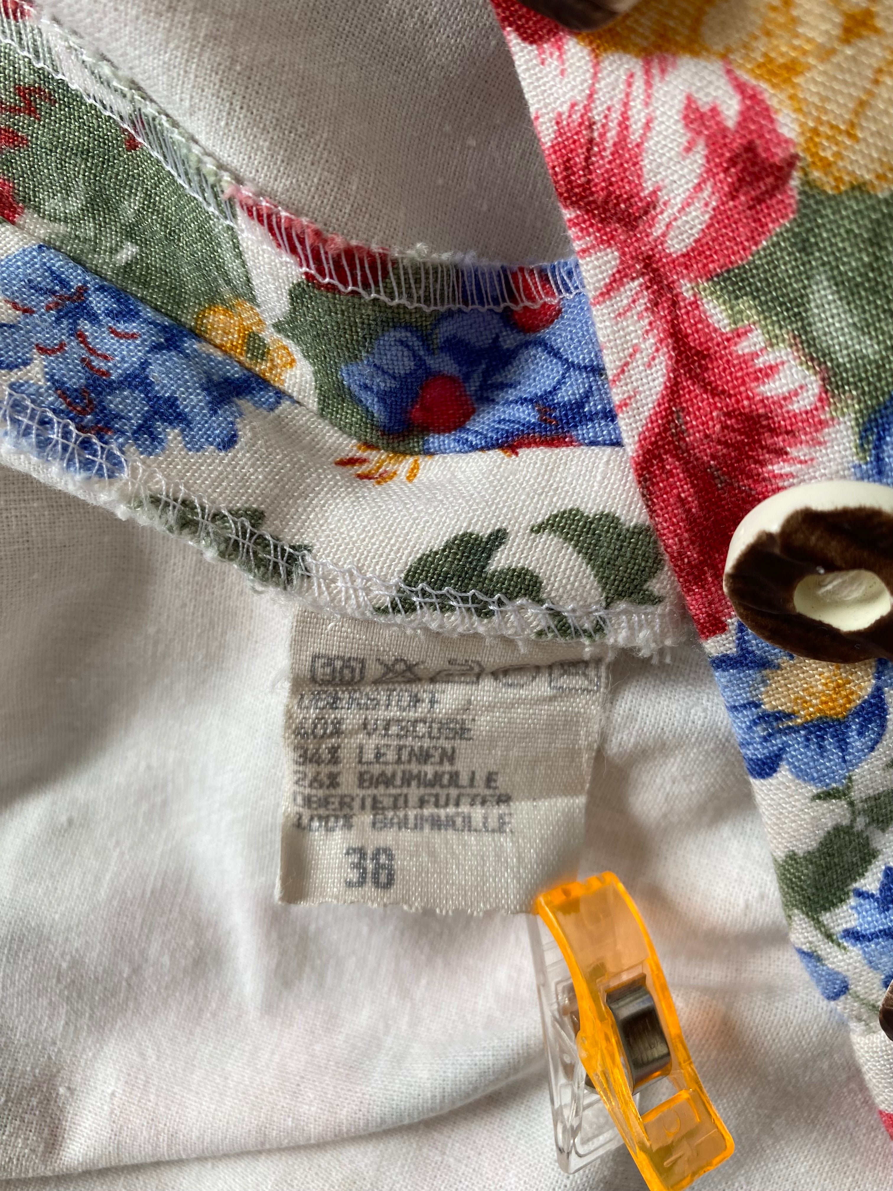 80s ALPHORN Floral Midi Dirndl Dress-Bavarian Puff Sleeves Trachten Dress