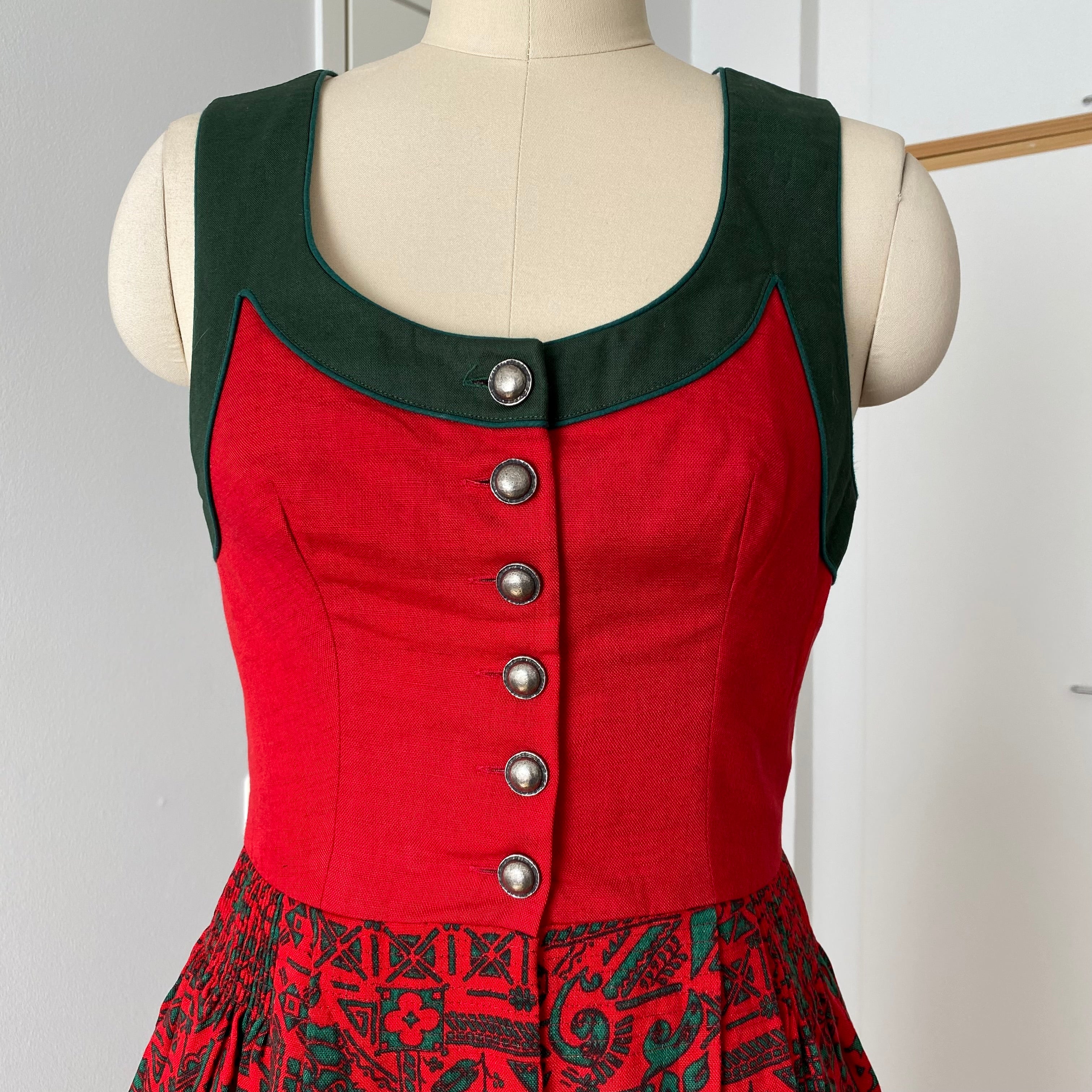 Vintage Bavarian Trachten Dirndl Dress-Austrian Folk Print Oktoberfest Dress