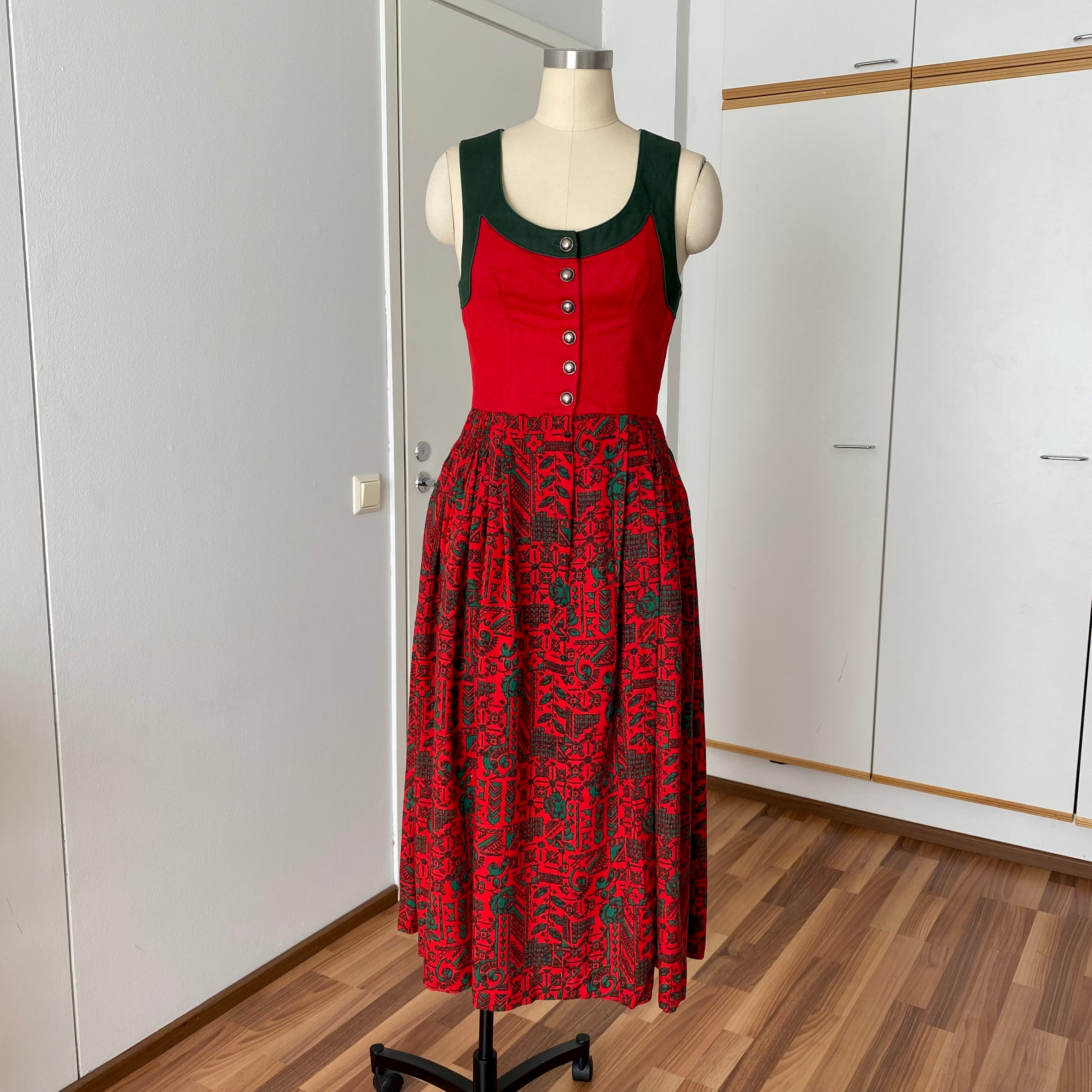 Vintage Bavarian Trachten Dirndl Dress-Austrian Folk Print Oktoberfest Dress