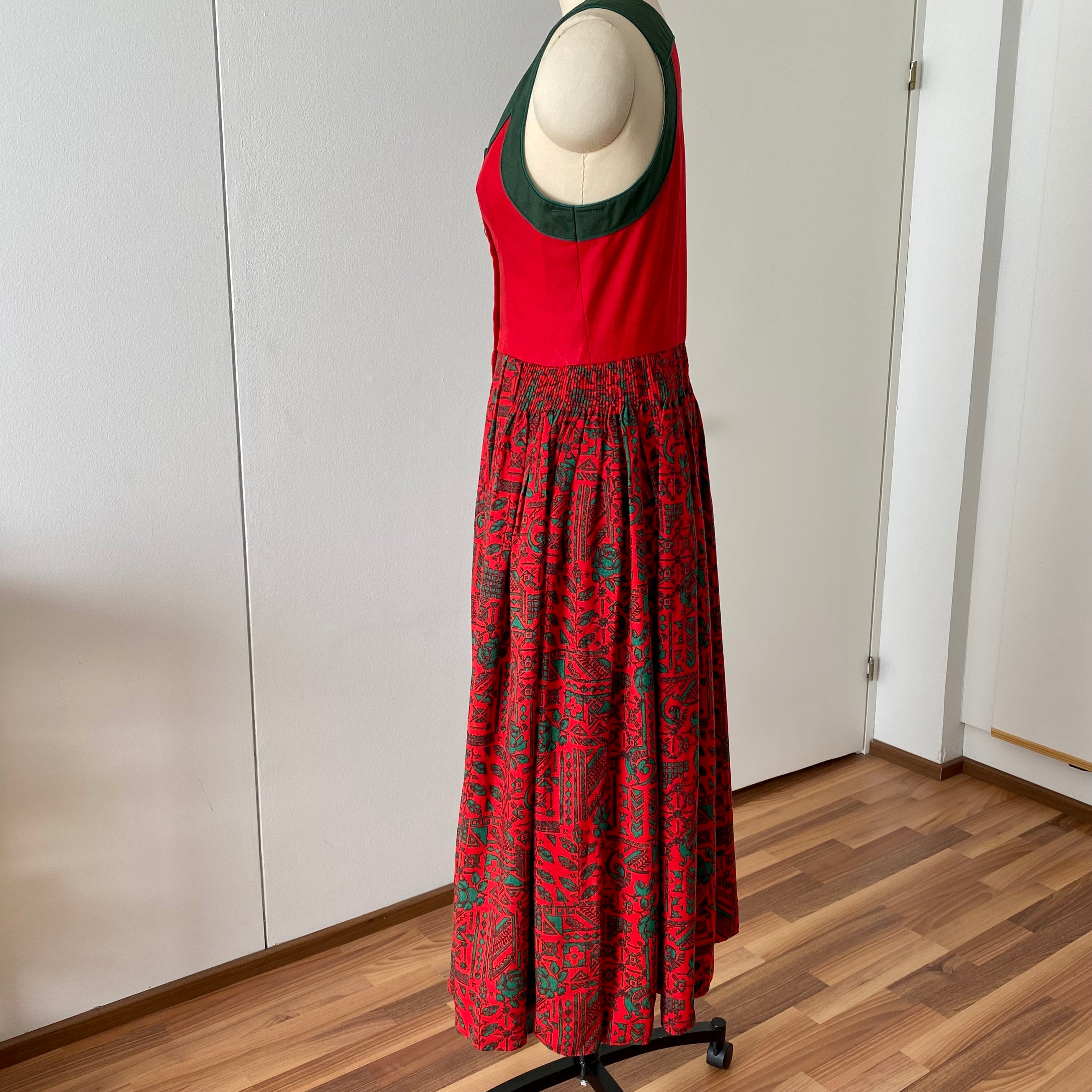 Vintage Bavarian Trachten Dirndl Dress-Austrian Folk Print Oktoberfest Dress