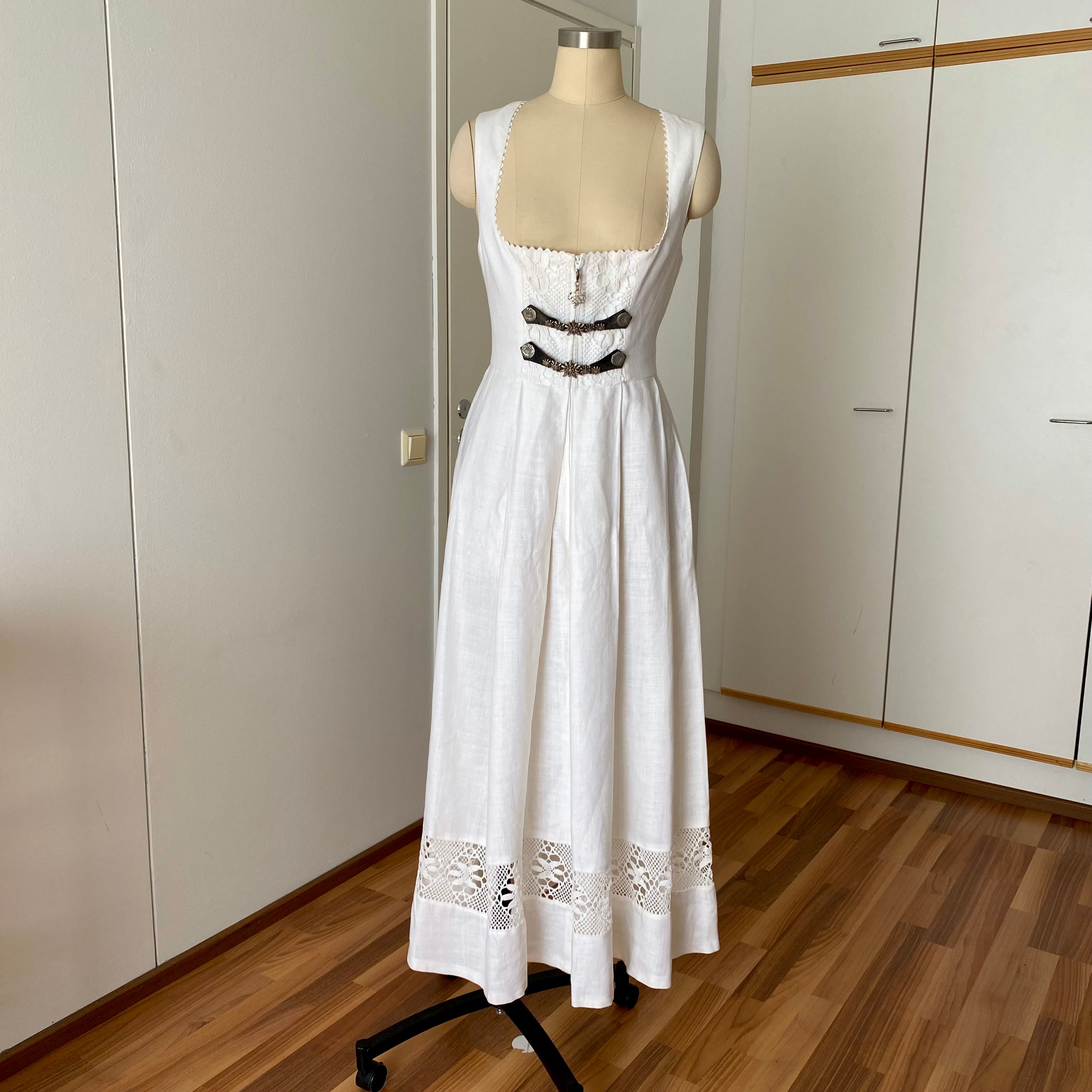 90s Vintage White Austrian Dirndl Dress-Bavarian Folk Trachten Dress