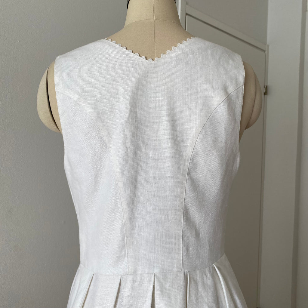 90s Vintage White Austrian Dirndl Dress-Bavarian Folk Trachten Dress