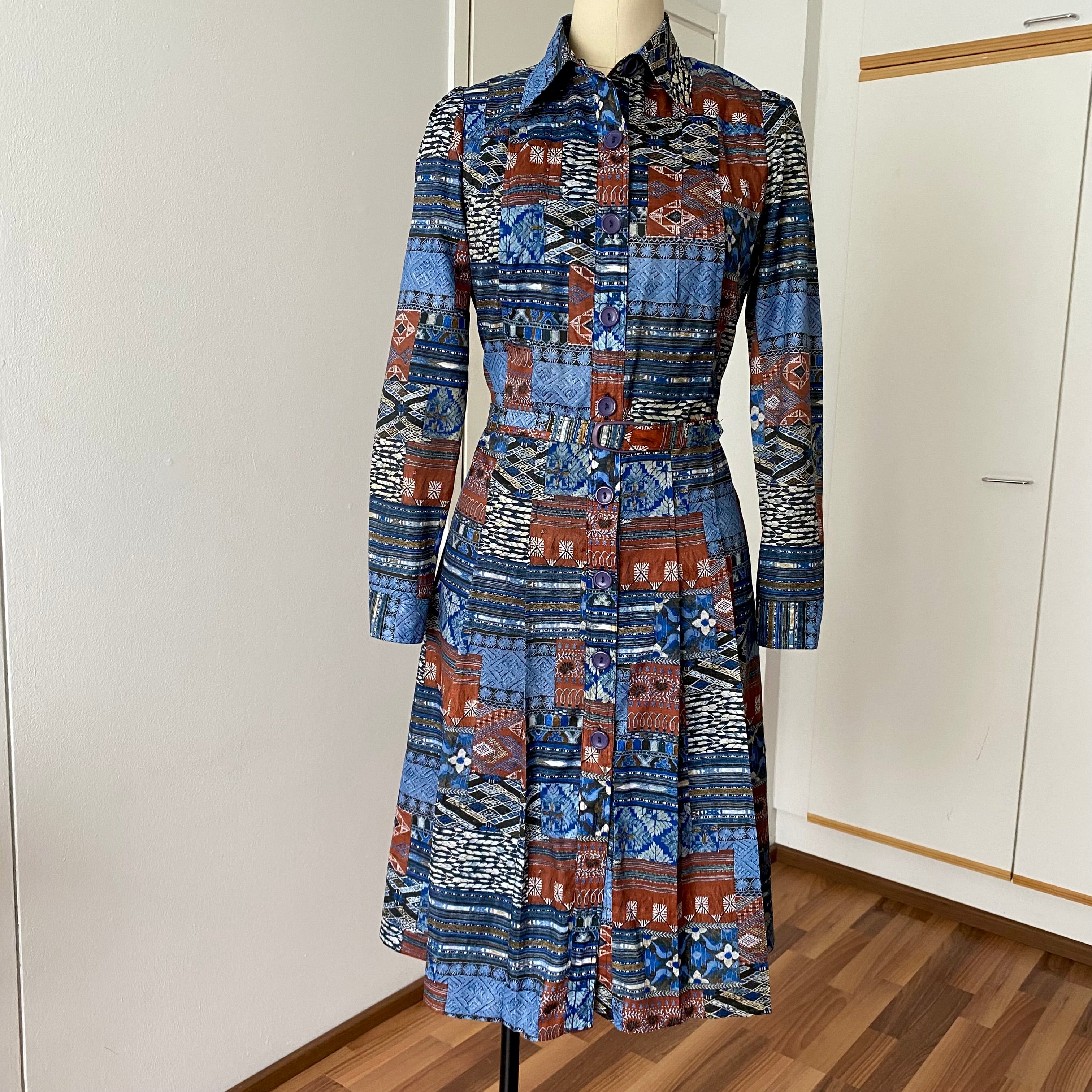 1970s BETTY BARCLAY Boho Shirt Dress-Patchwork Print Belted Hippie Folk Midi Dress