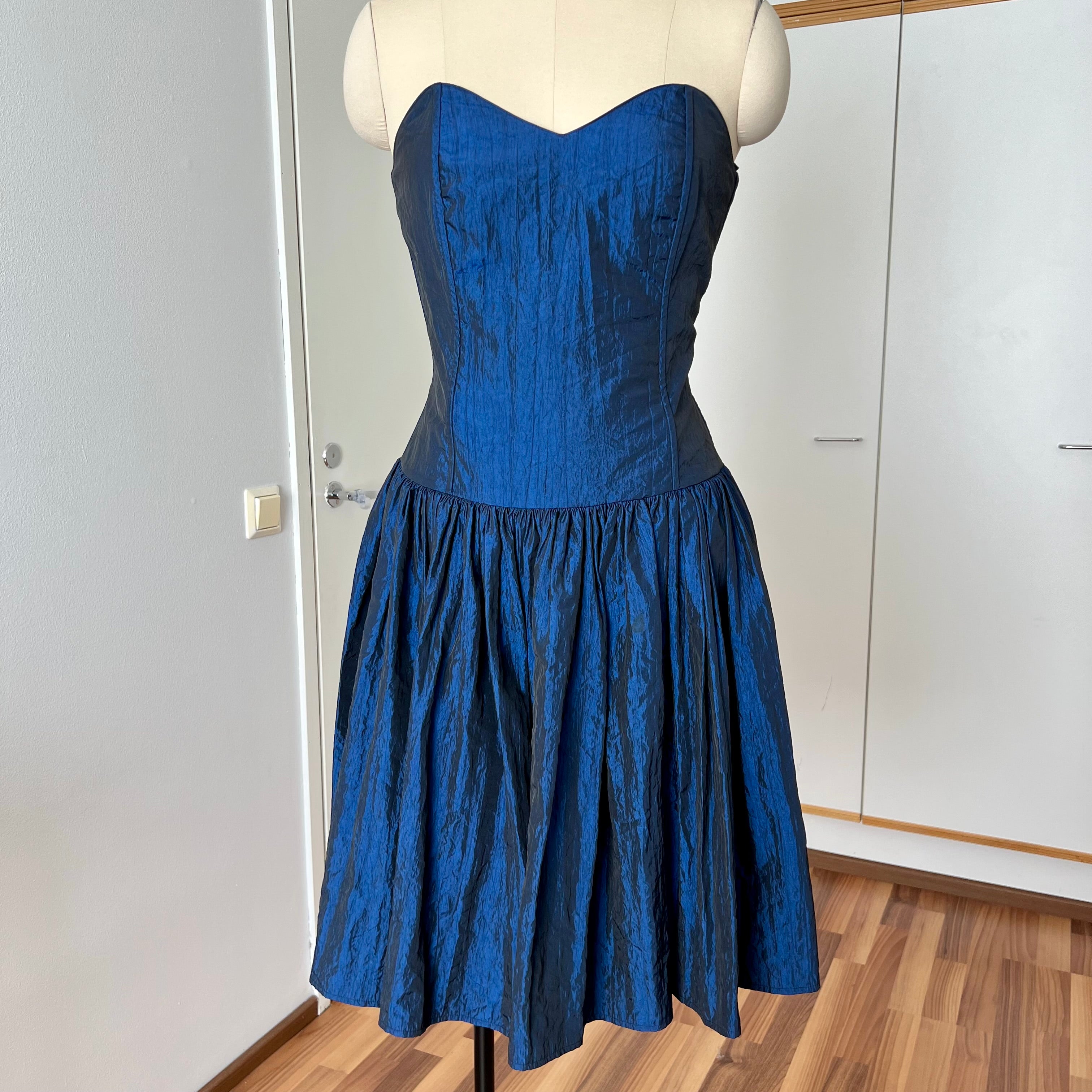 1980s Strapless Prom Party Dress-Blue Metallic Taffeta Corset Bodice Gown