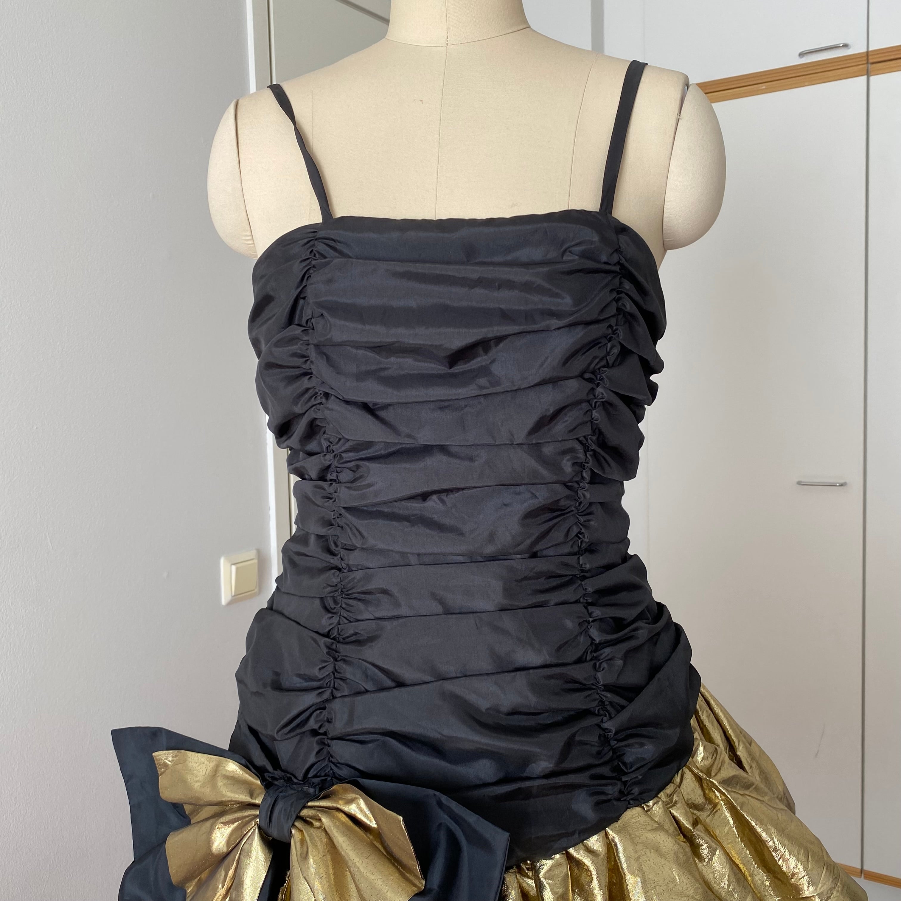 1980s YESSICA Ruffle Prom Party Dress-Spaghetti Straps Ruched Metallic Gown