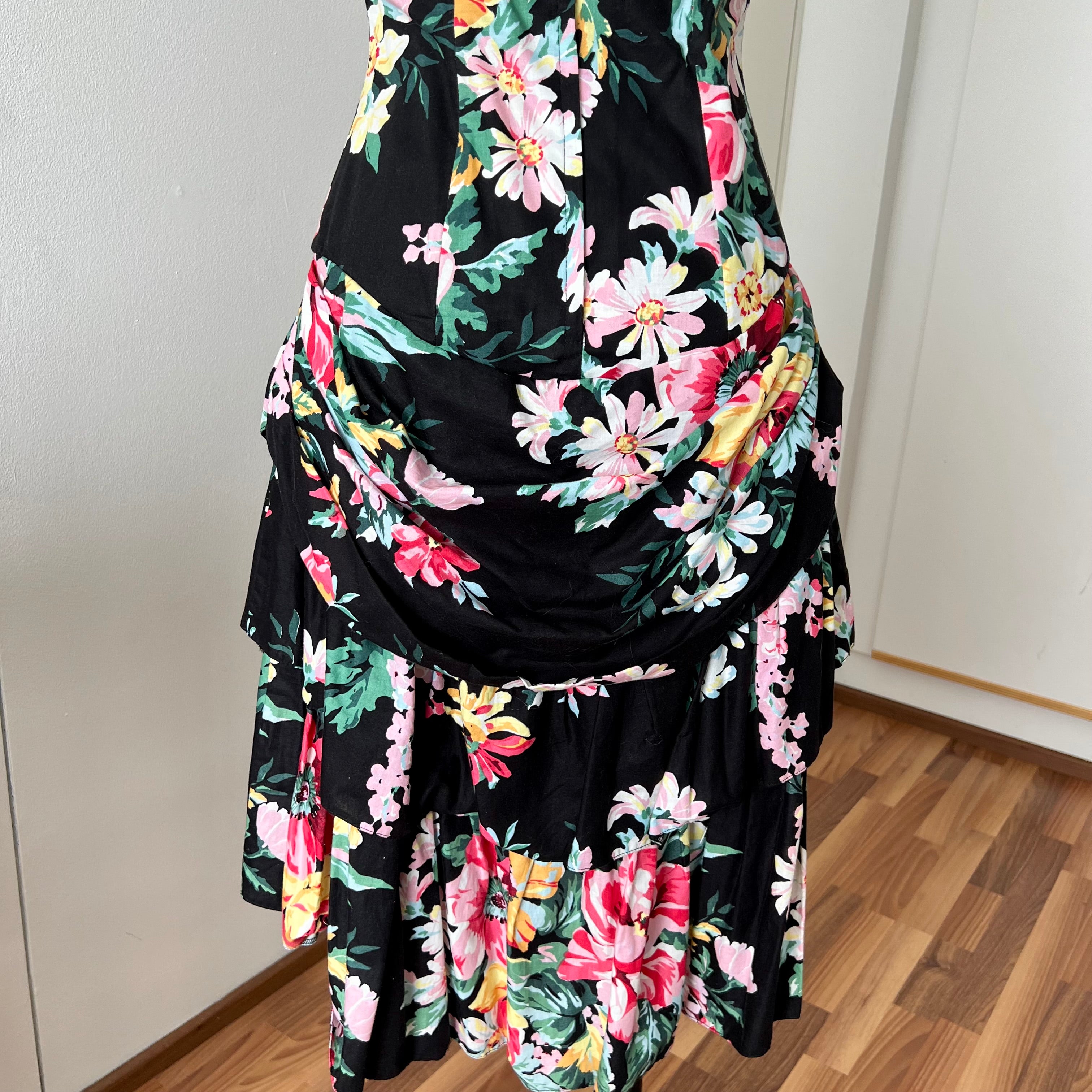 1980s Cotton Floral Corset Party Dress-Sweetheart Strapless Drop Waist Dress