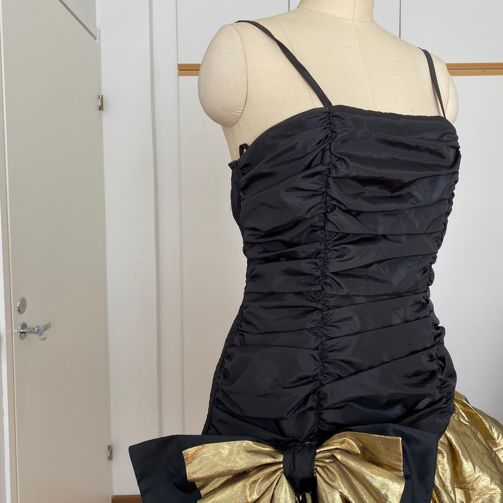 1980s YESSICA Ruffle Prom Party Dress-Spaghetti Straps Ruched Metallic Gown