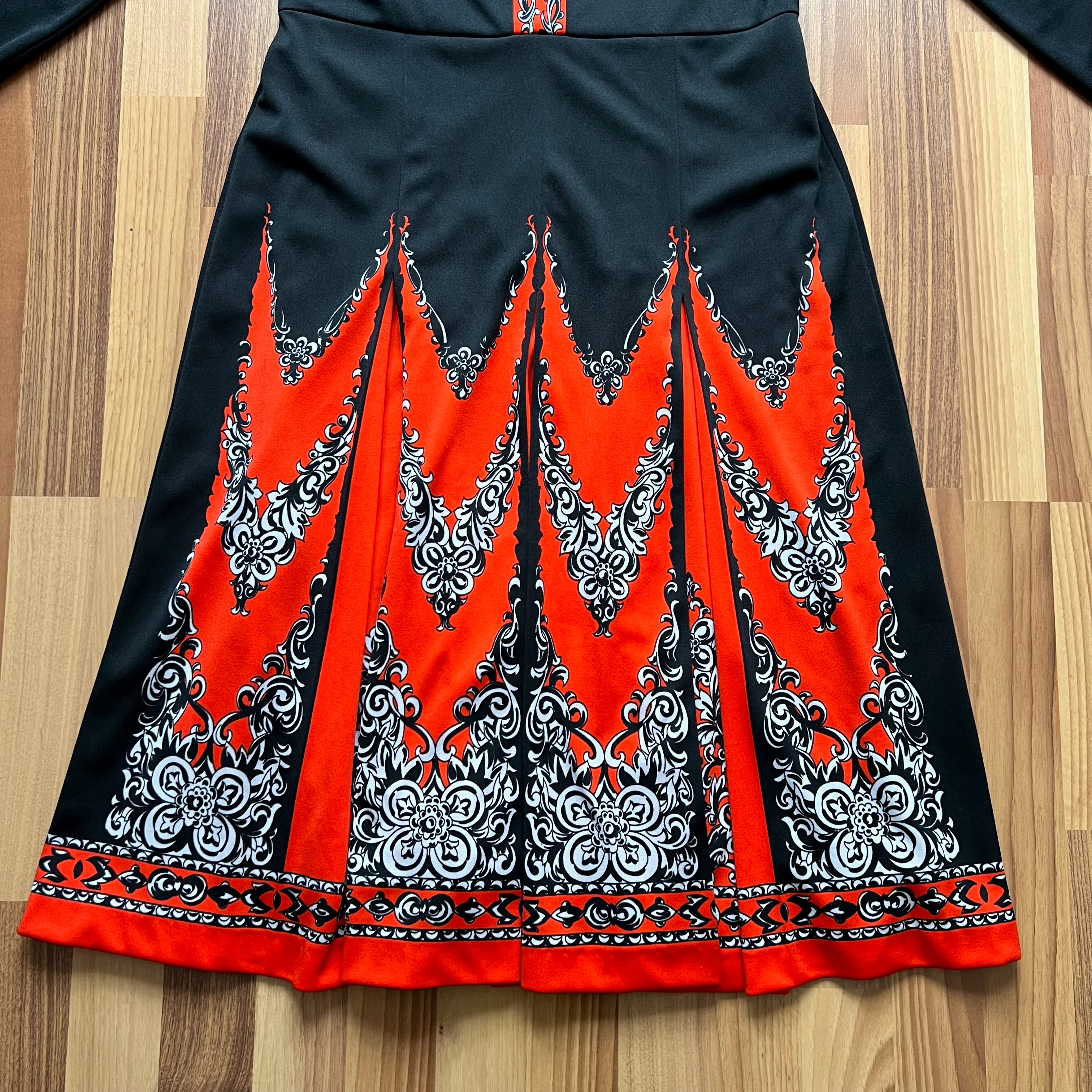 1970s Psychedelic Mod Midi Dress-Vintage Pointed Collar Long Sleeves Dress EU 42