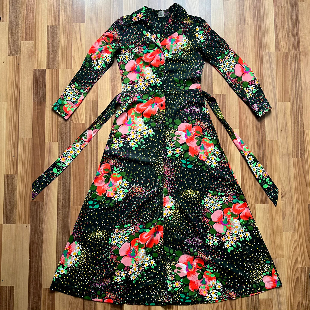 1970s Button Front Floral Maxi Dress-Long Sleeves Dagger Collar Shirt Dress-Psychedelic Mod Aline Dress