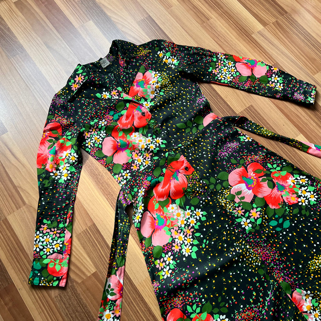 1970s Button Front Floral Maxi Dress-Long Sleeves Dagger Collar Shirt Dress-Psychedelic Mod Aline Dress