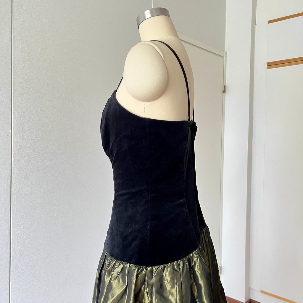 1980s Yessica Taffeta Prom Dress: Velvet Bodice, Metallic Skirt, Rosette Accent Party Gown