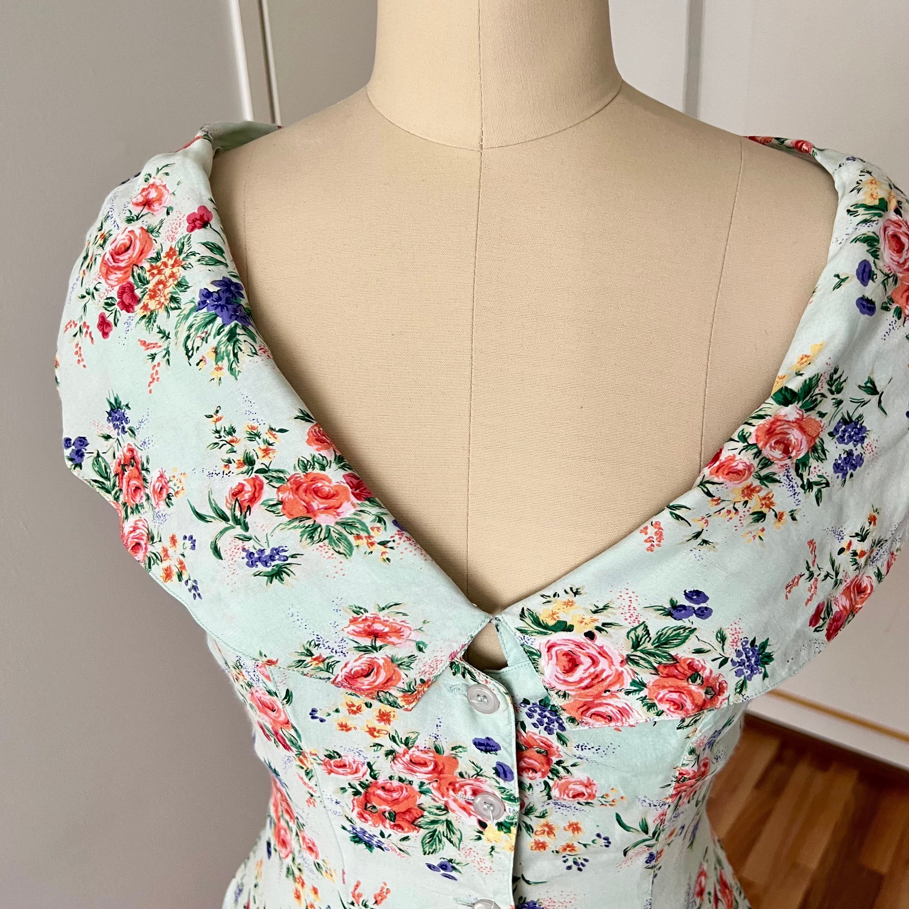 1990s Viscose Tiered Floral Dress-Portrait Collar Button Front Cottagecore Mini Sun Dress