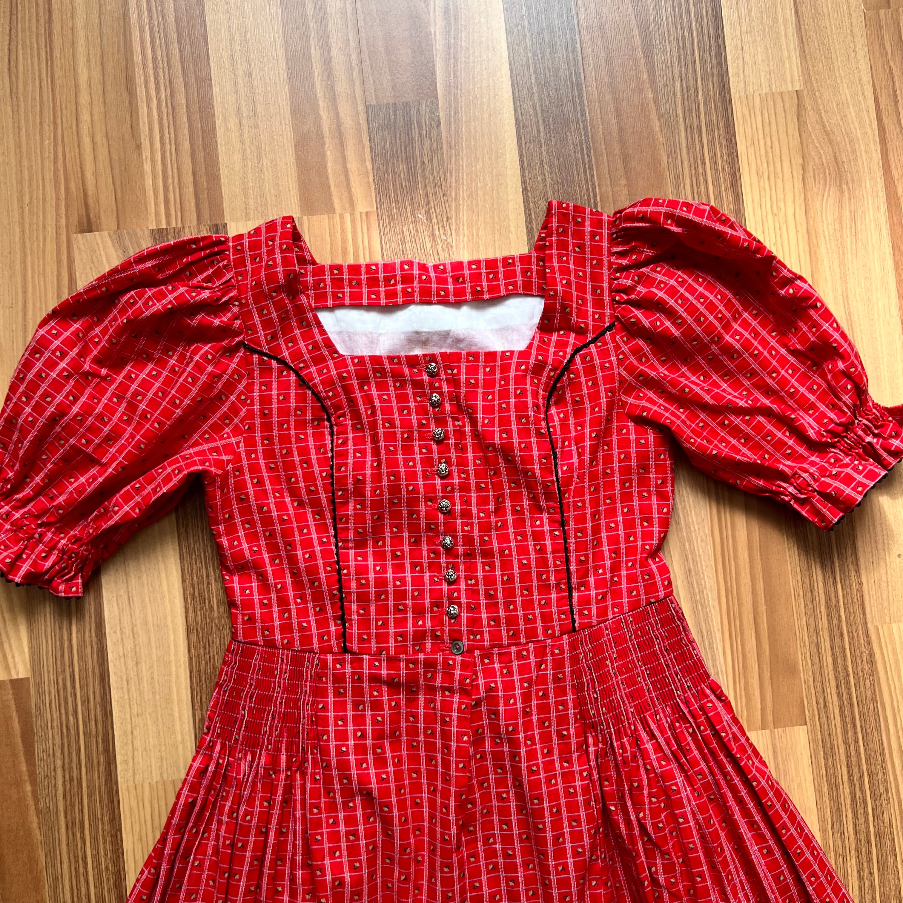 70s 80s Austrian Folk Midi Trachten Dress-Bavarian Puff Sleeve Dirndl Dress-Button Front Cottagecore