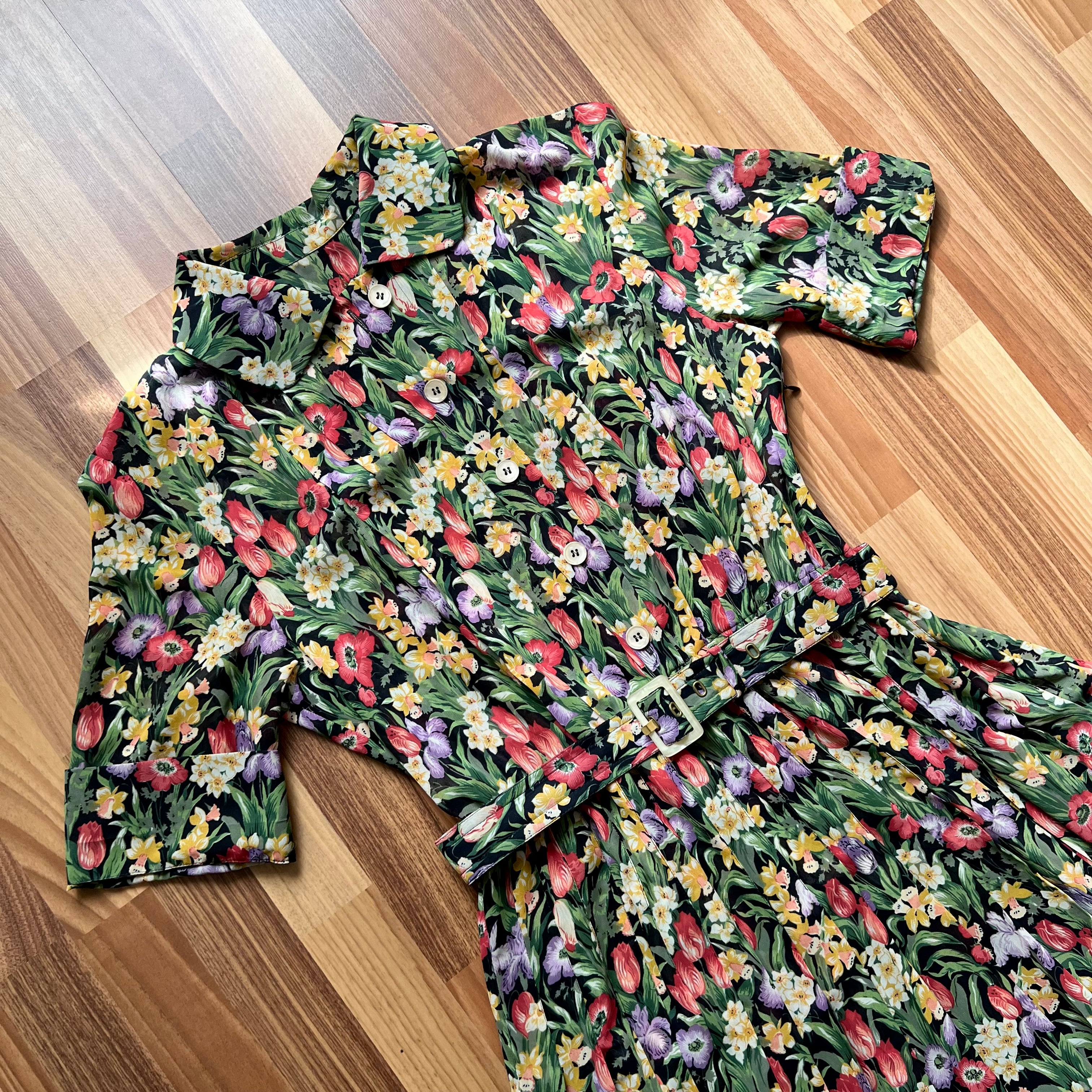 1980s JOBIS Floral Pleated Midi Dress-Cottagecore Belted Button Front Short Sleeves Dress EU 42