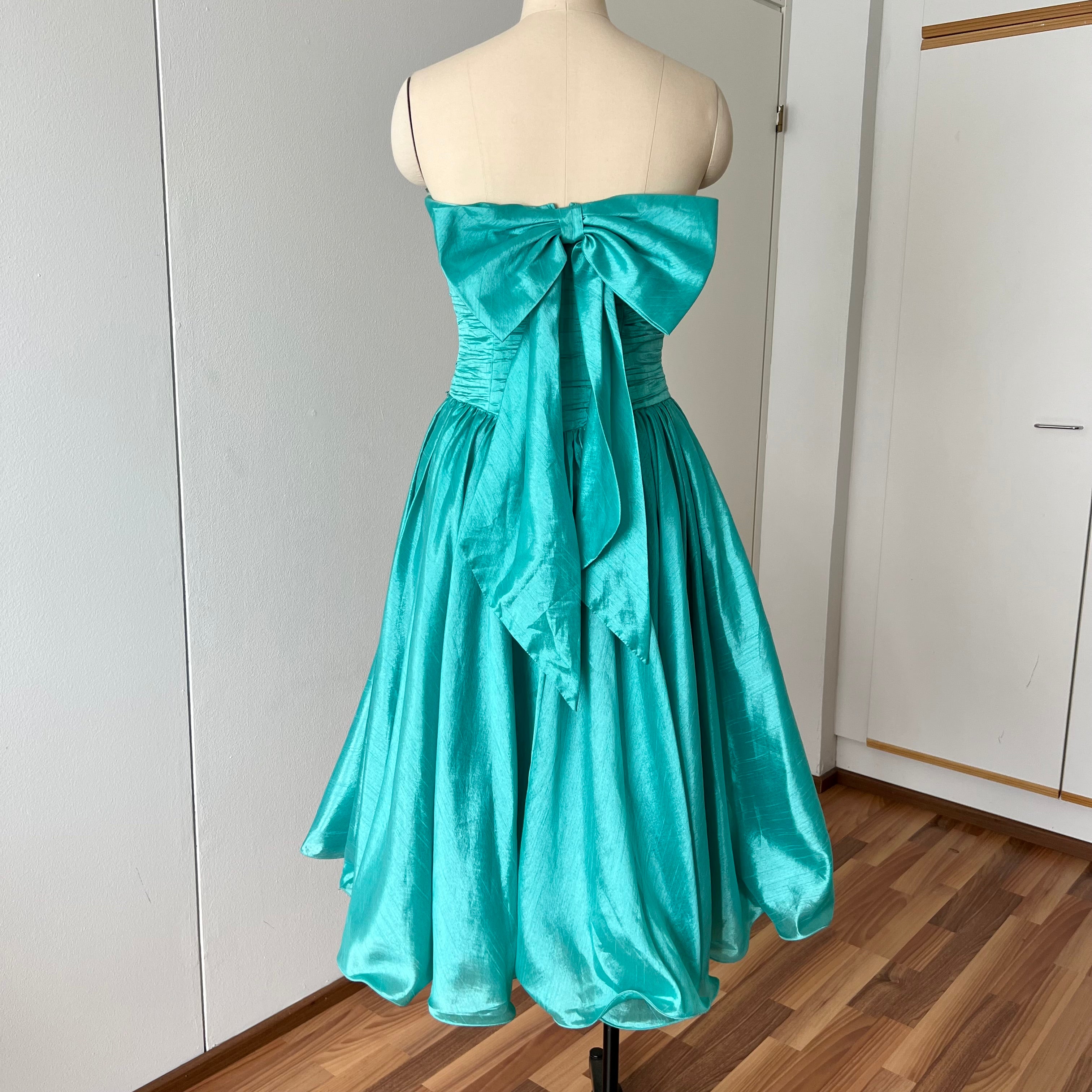 1980s Strapless Prom Party Dress-Ruched Bubble Hem Big Bow Taffeta Gown