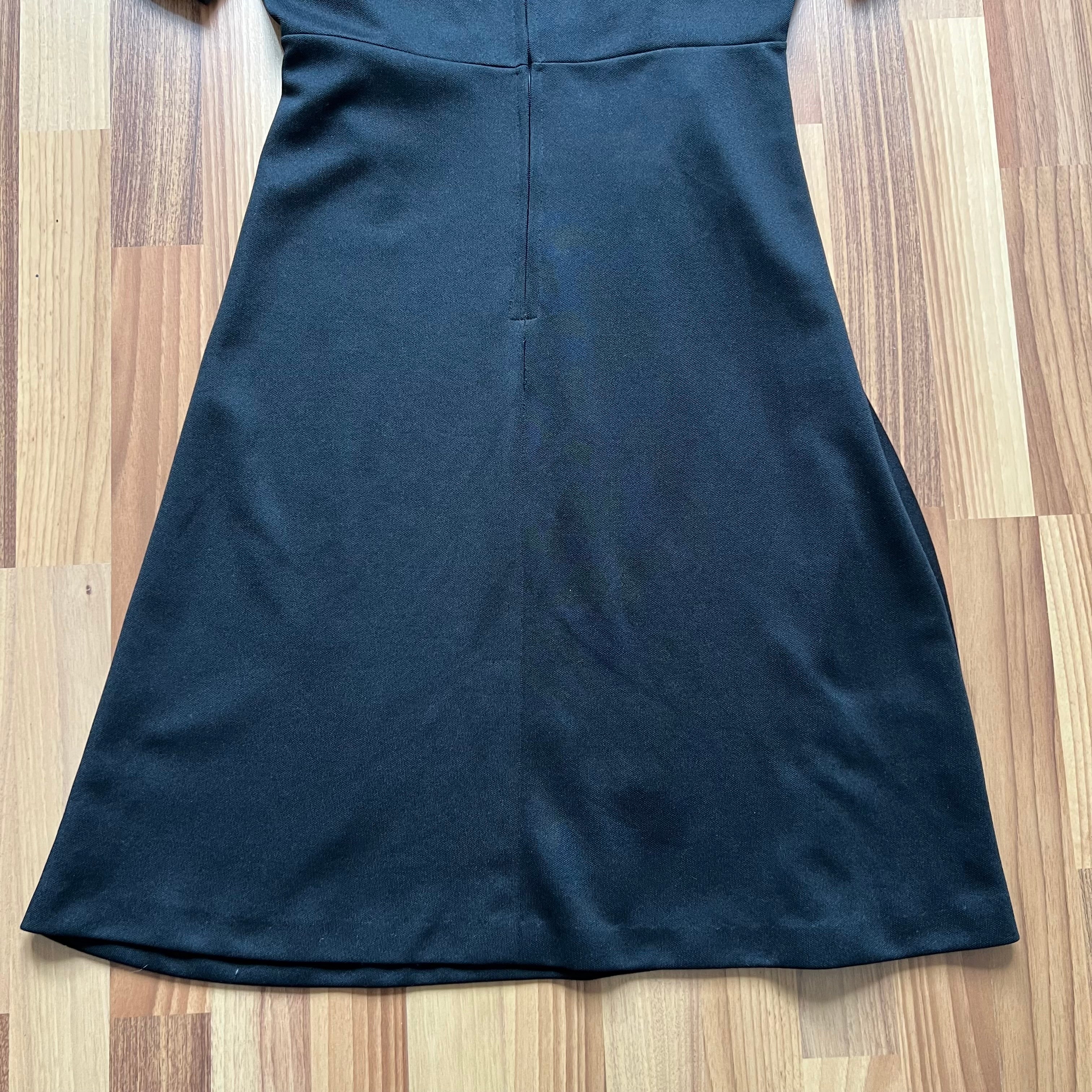 1970s  Dagger Collar Mod Mini Dress-Black Empire Waist Puff Sleeves Aline Summer Dress