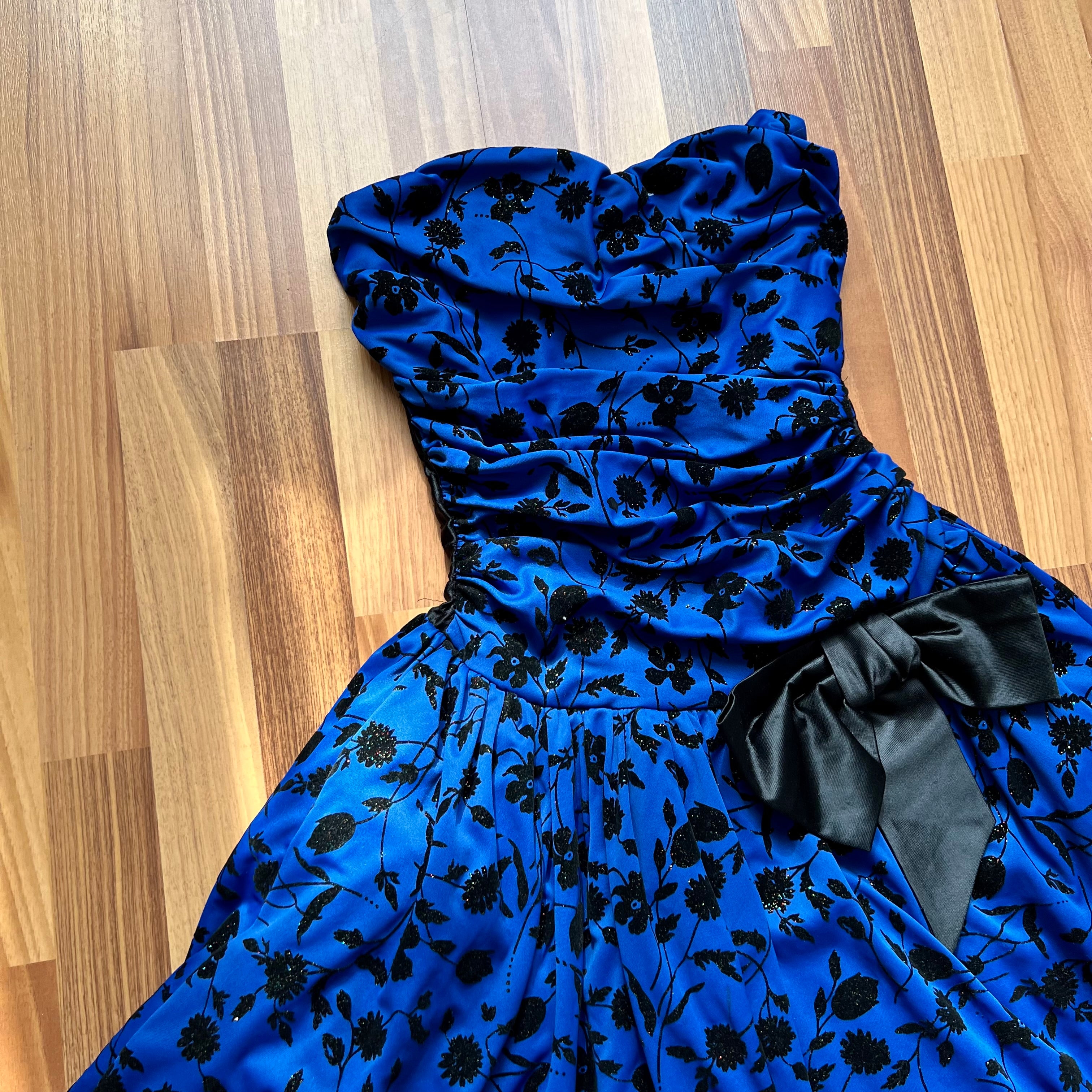 1980s Vintage Blue Floral Party Dress-Strapless Cocktail Mini Dress-Bubble Hem Prom Gown