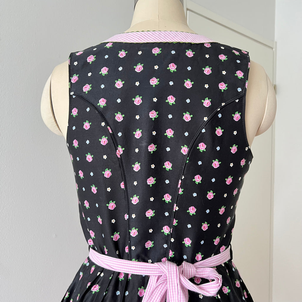 Country Line Cotton Dirndl and Apron-German Oktoberfest Outfit EU 38