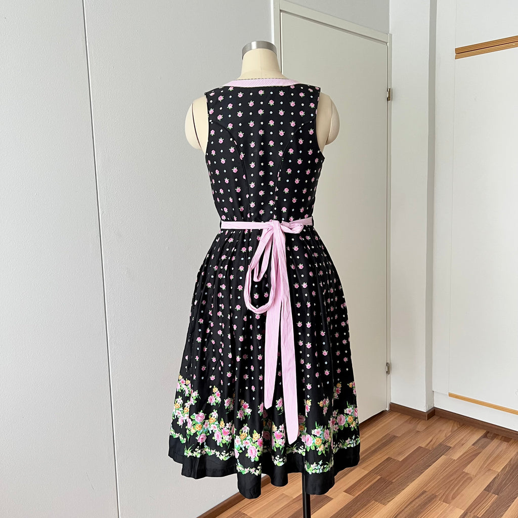 Country Line Cotton Dirndl and Apron-German Oktoberfest Outfit EU 38