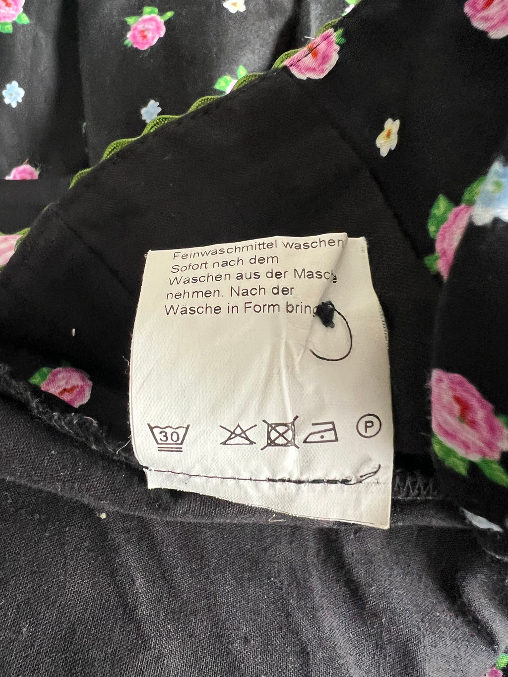 Country Line Cotton Dirndl and Apron-German Oktoberfest Outfit EU 38