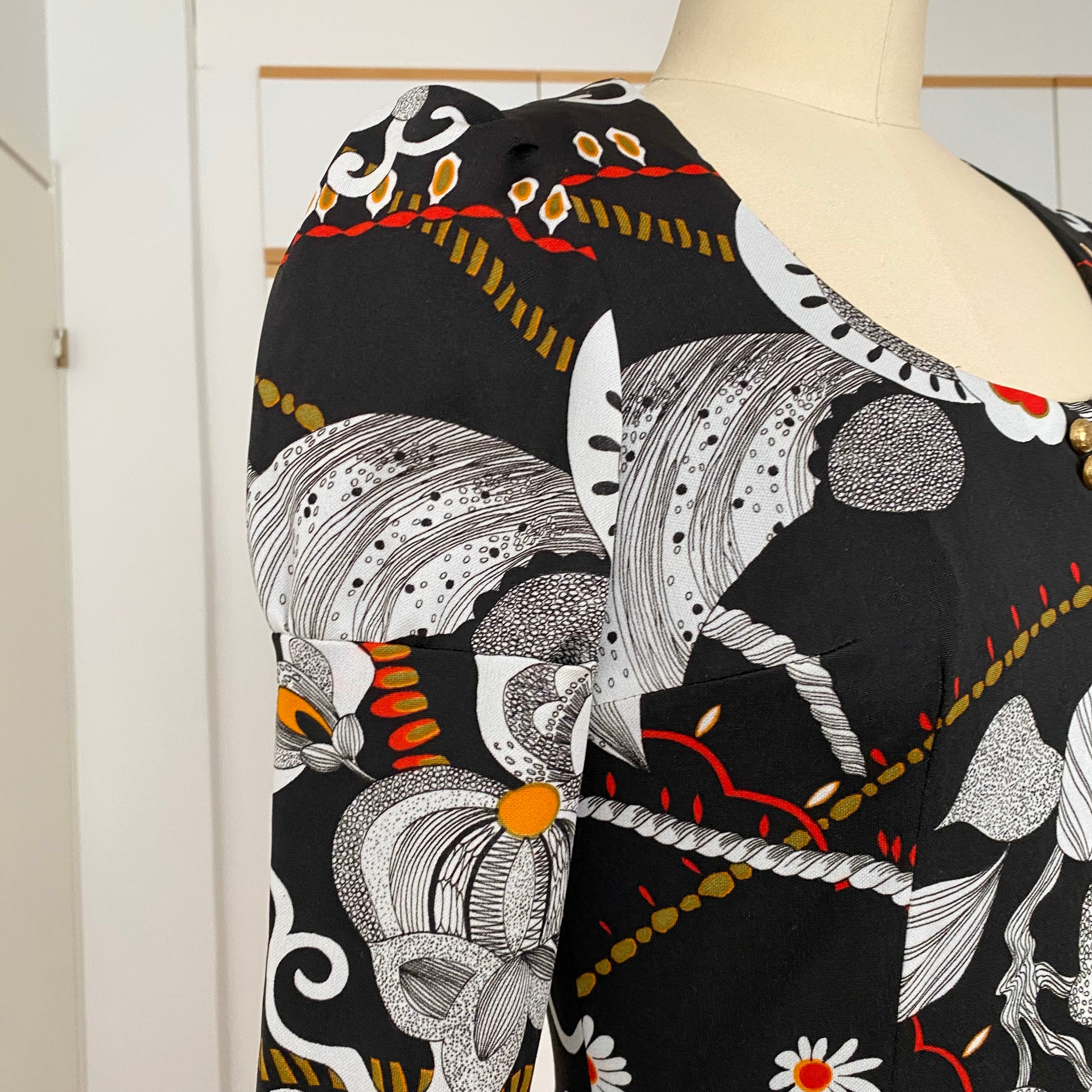 1970s Psychedelic Floral Maxi Dress-Black Vintage Peplum Waist Long Sleeves Dress