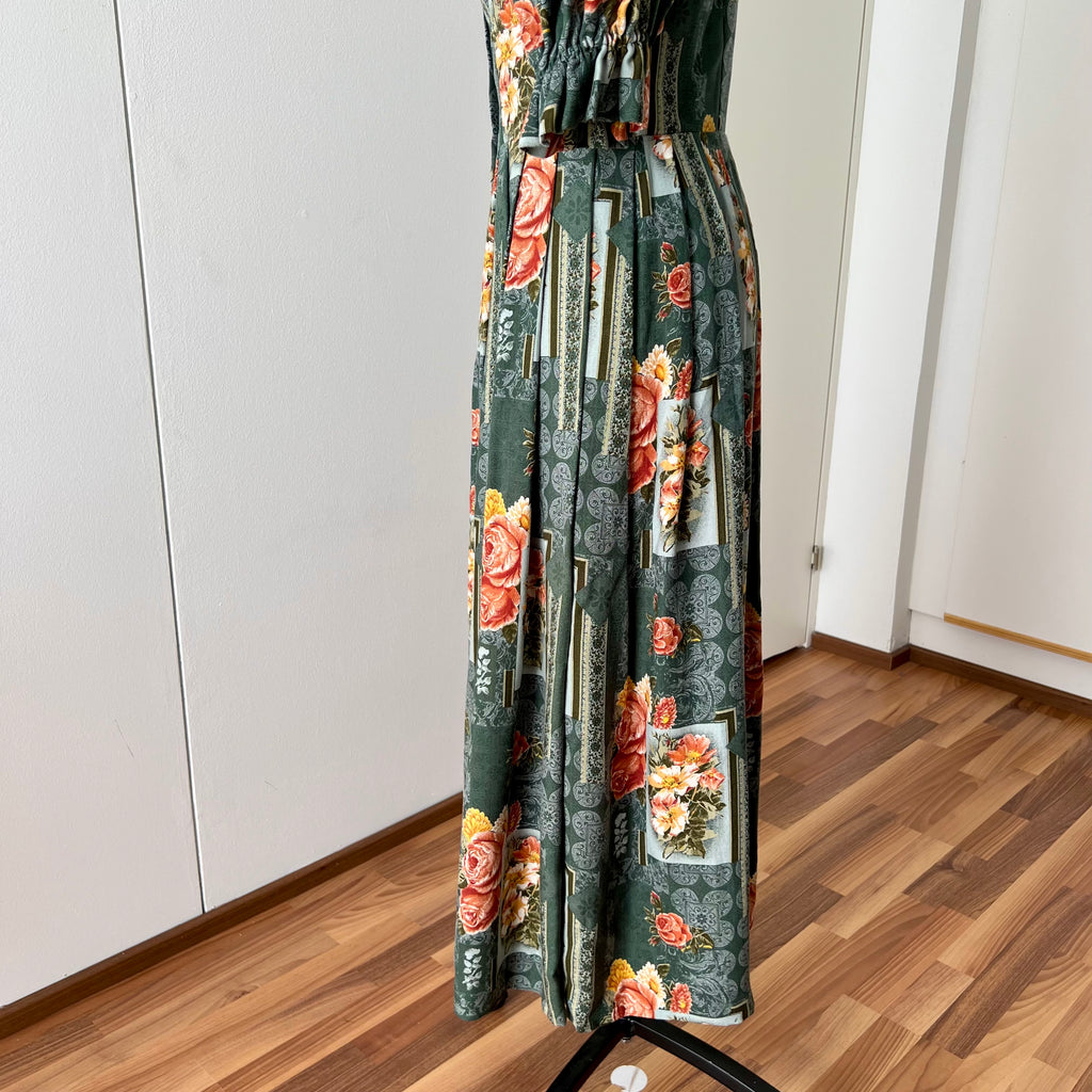 1990s ISOLA Austrian Folk Trachten Dress-Dark Floral Maxi Dirndl Dress EU 40