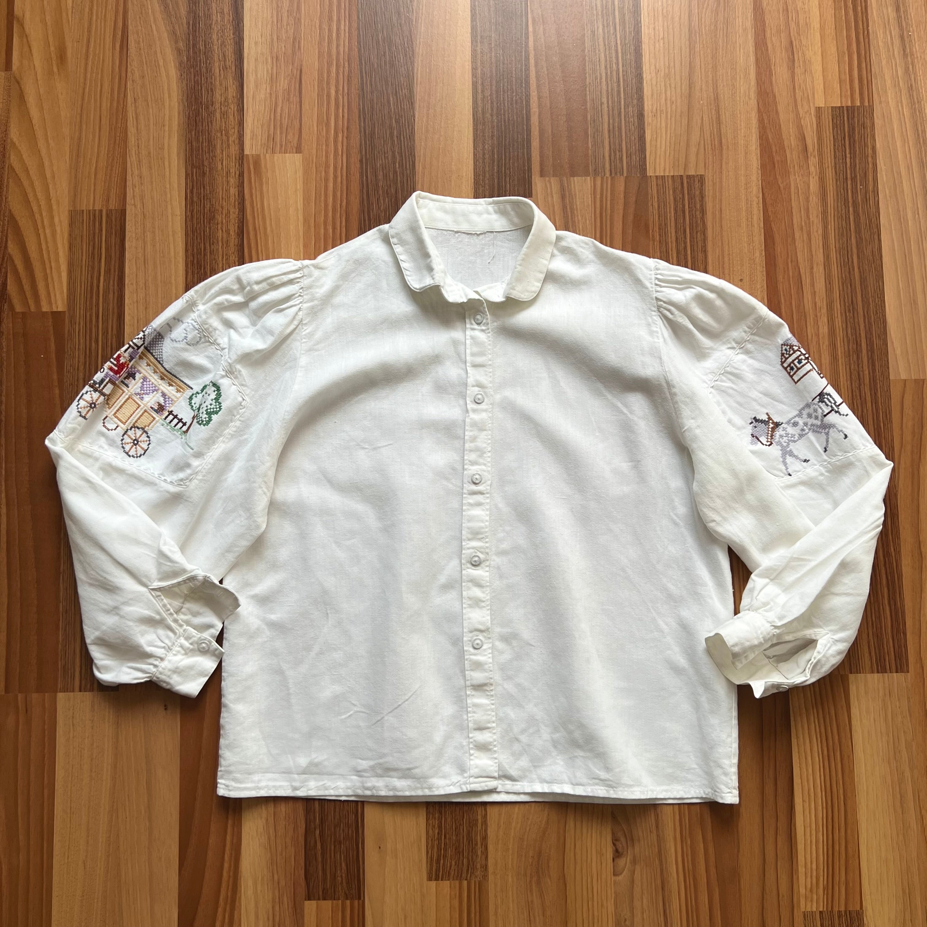 1980s Vintage Embroidered Linen Blouse White Bavarian Folk Prairie Shirt Button Front