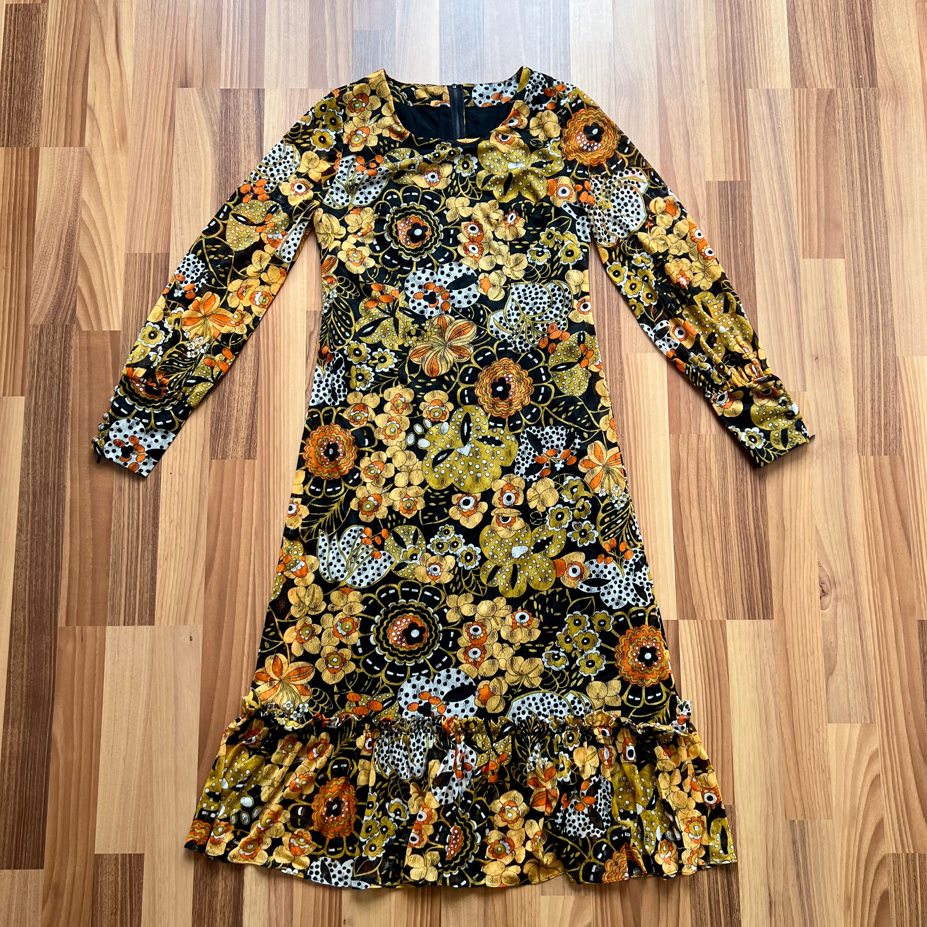 1970s Psychedelic Floral Midi Dress Long Sleeves Ruffle Hem Boho Festival Retro