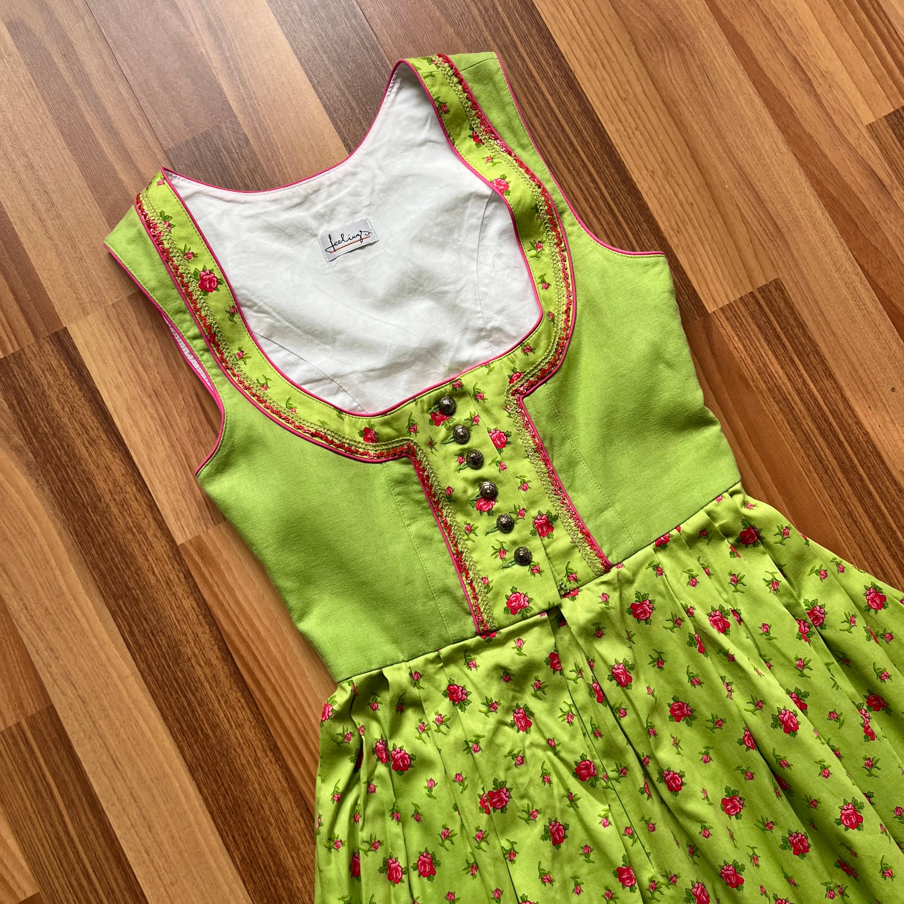 Vintage German Floral Cotton Dirndl-Green Oktoberfest Outfit-Bavarian Trachten Dress EU 36