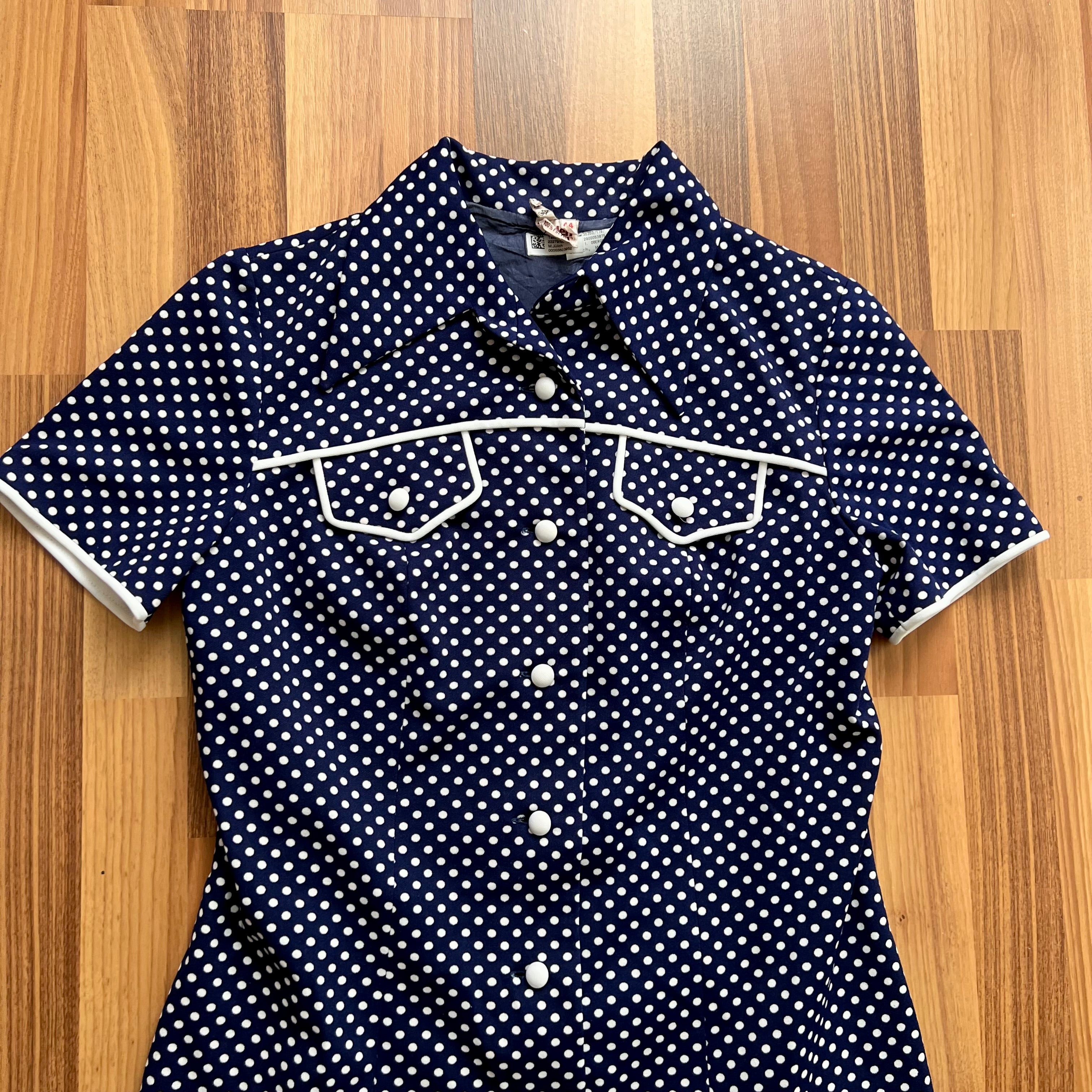 1970s  Polka Dot Mod Mini Dress-Button Front Shirt Dress Short Sleeves Dagger Collar