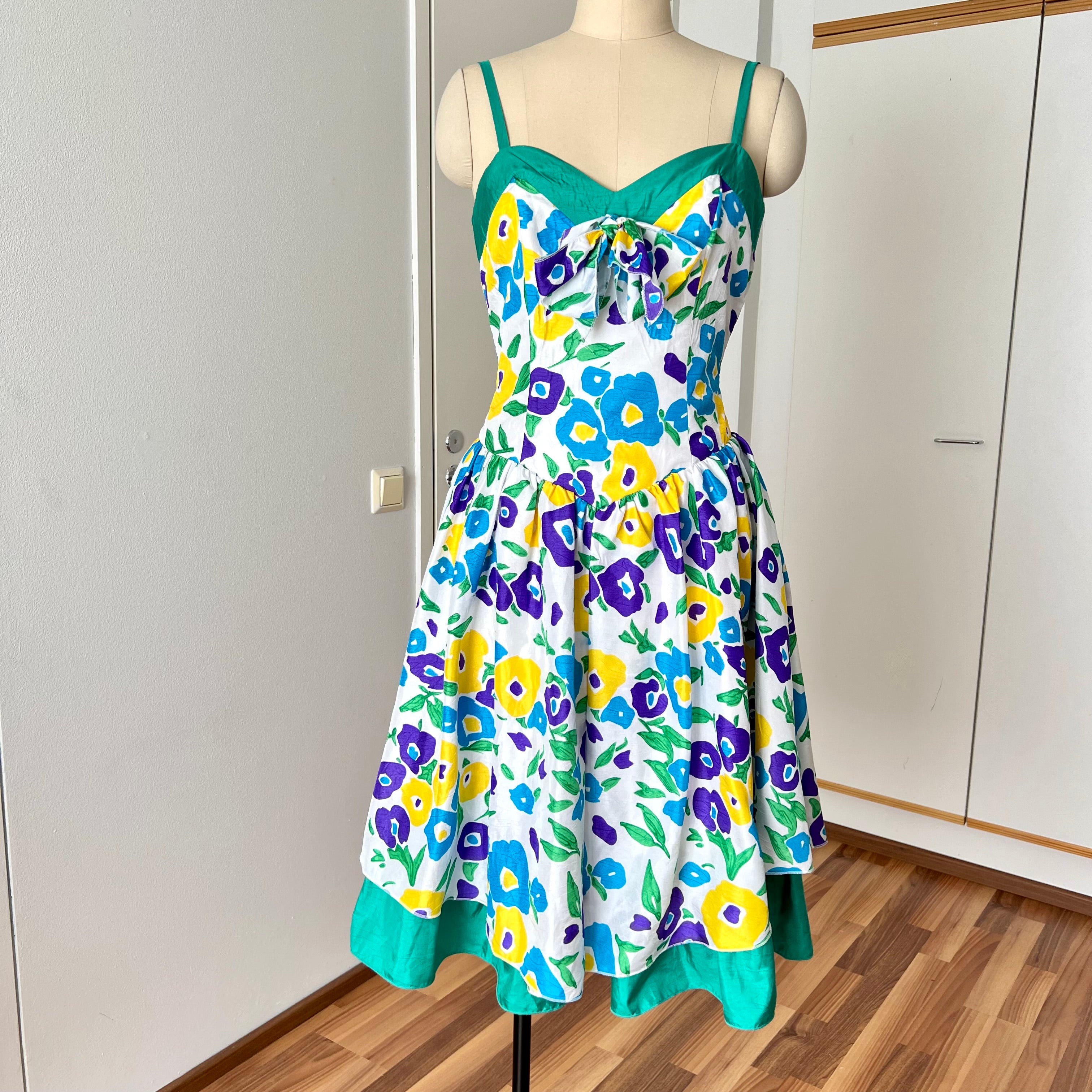 1980s VERA MONT Floral Party Dress-Sweetheart Bustier Cocktail Dress – Nana's Vintage Shack