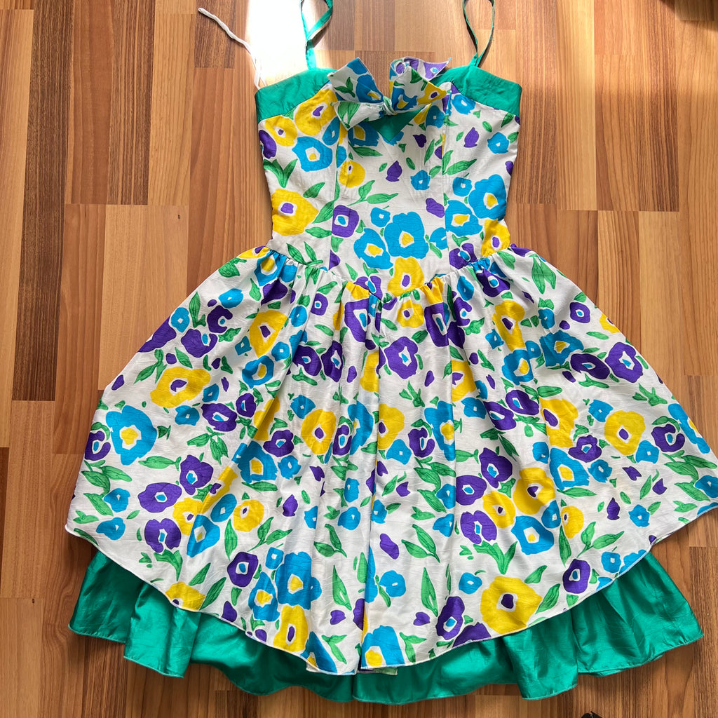 1980s VERA MONT Floral Party Dress-Sweetheart Bustier Cocktail Dress
