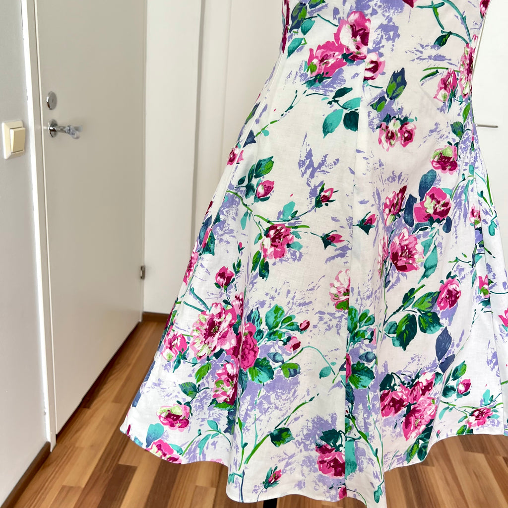 1990s STEPPIN' OUT Cotton Floral Dress-Tie Back Floral Swing Dress Rockabilly
