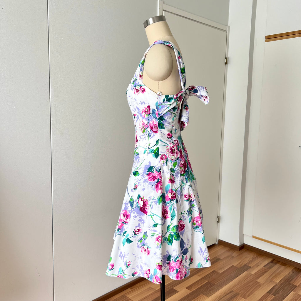 1990s STEPPIN' OUT Cotton Floral Dress-Tie Back Floral Swing Dress Rockabilly