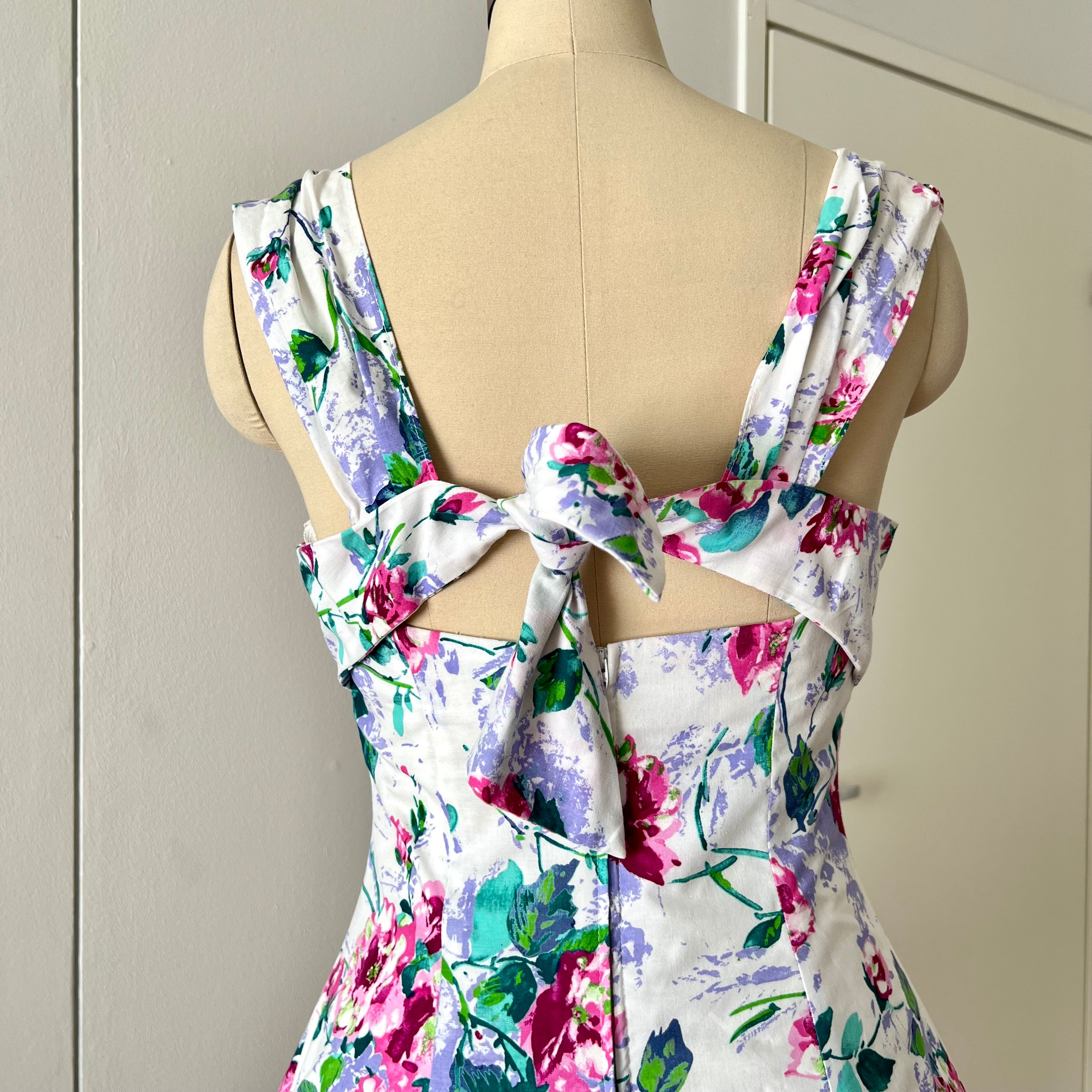 1990s STEPPIN' OUT Cotton Floral Dress-Tie Back Floral Swing Dress Rockabilly