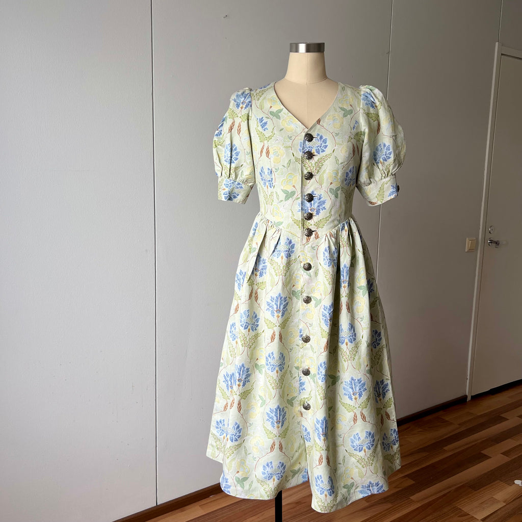 Sofia Handmade Bavarian Dirndl Dress| Floral Linen Cotton Button Front Midi Dress-German Folk  Trachten Dress-Puff Sleeves Cottagecore Dress