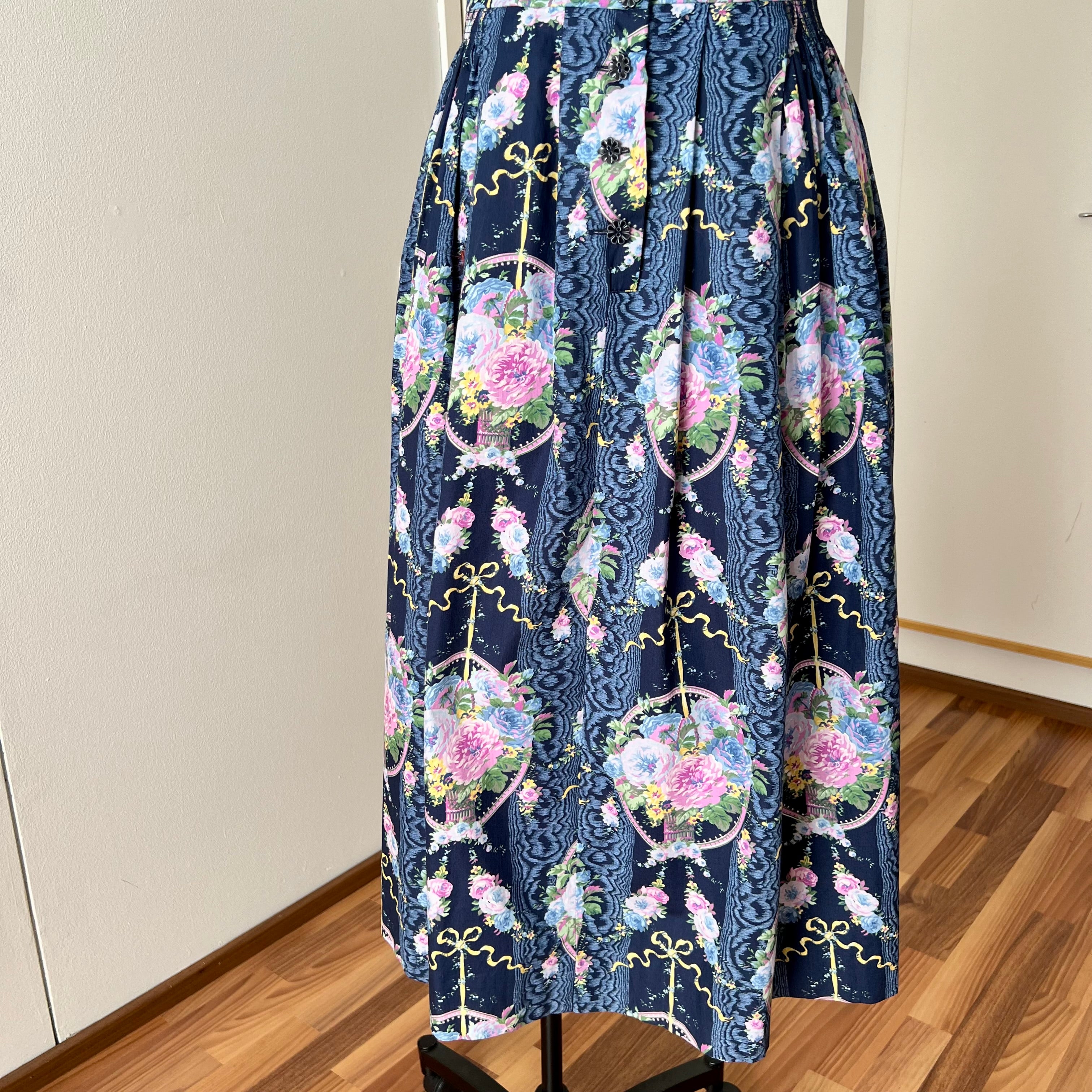 1980s Floral Cotton Trachten Dress SPORTALM-Austrian Folk Puff Sleeves Dirndl Dress