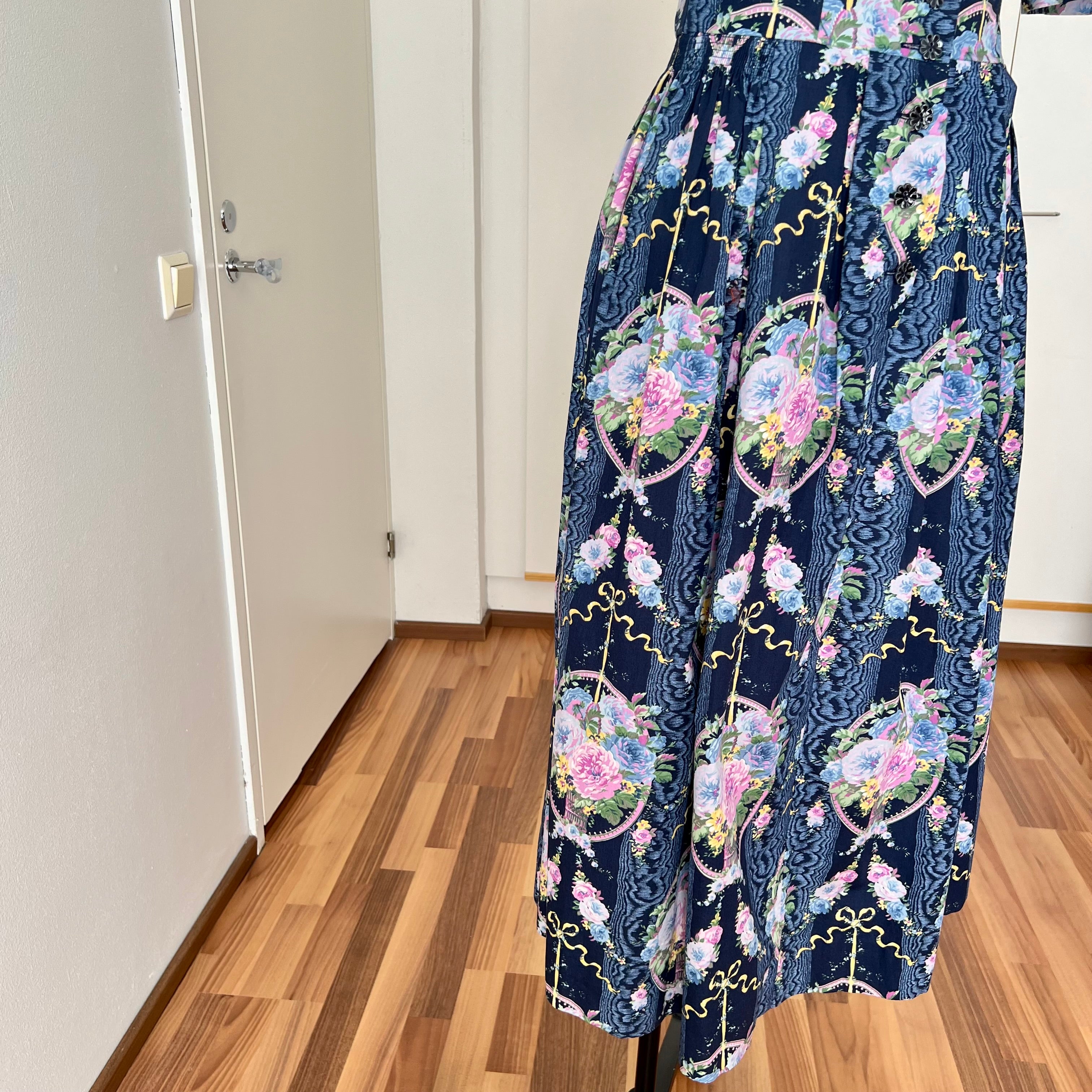 1980s Floral Cotton Trachten Dress SPORTALM-Austrian Folk Puff Sleeves Dirndl Dress