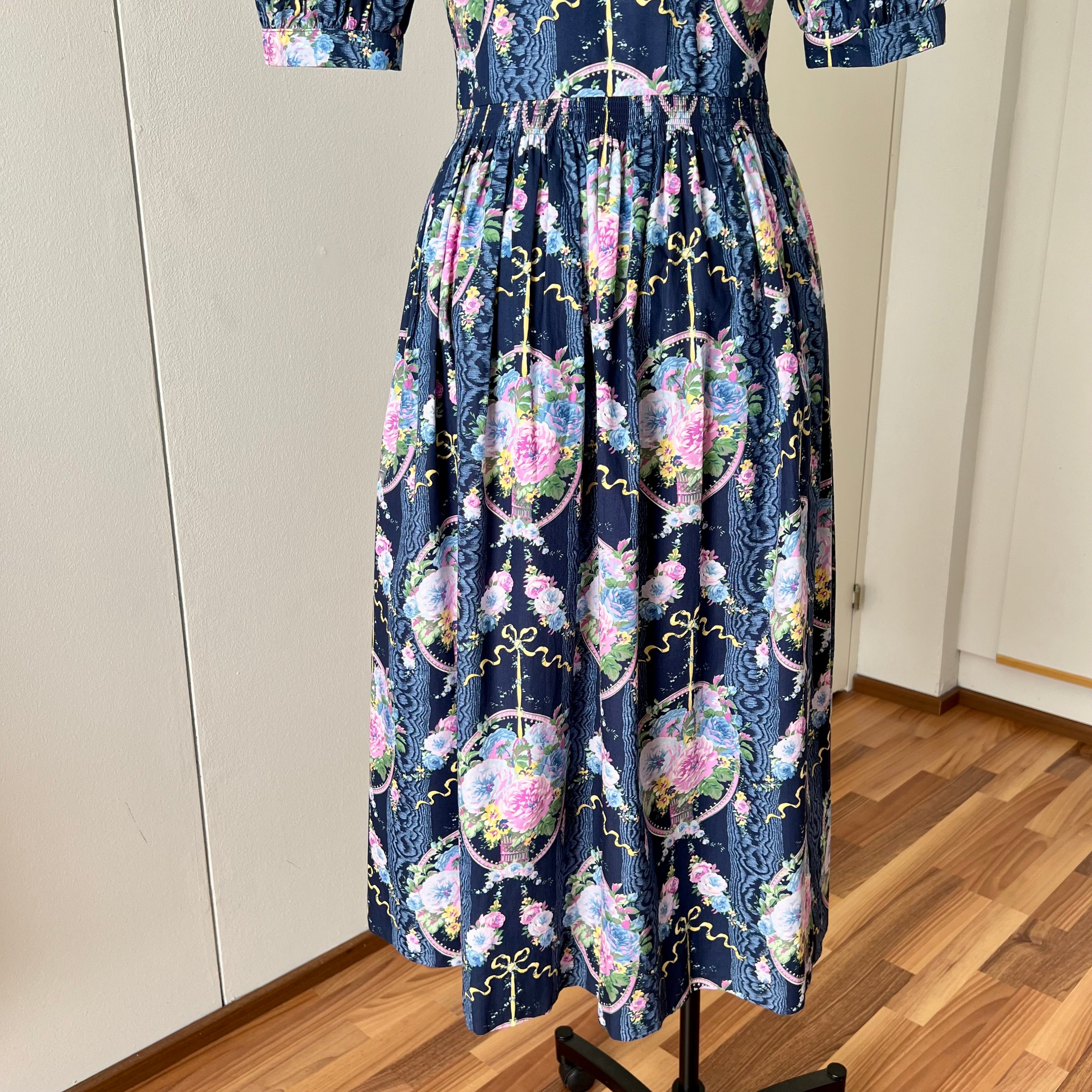 1980s Floral Cotton Trachten Dress SPORTALM-Austrian Folk Puff Sleeves Dirndl Dress