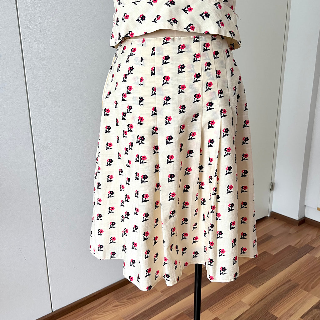 1970s Floral Two Piece Skirt Set-70s Dagger Collar Puff Sleeves Blouse & Pleated Skirt Co-ord